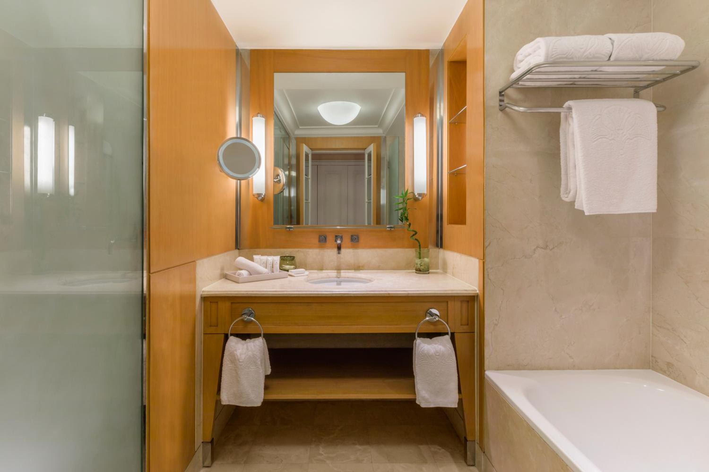 Madina Junior Suite - Photo 8