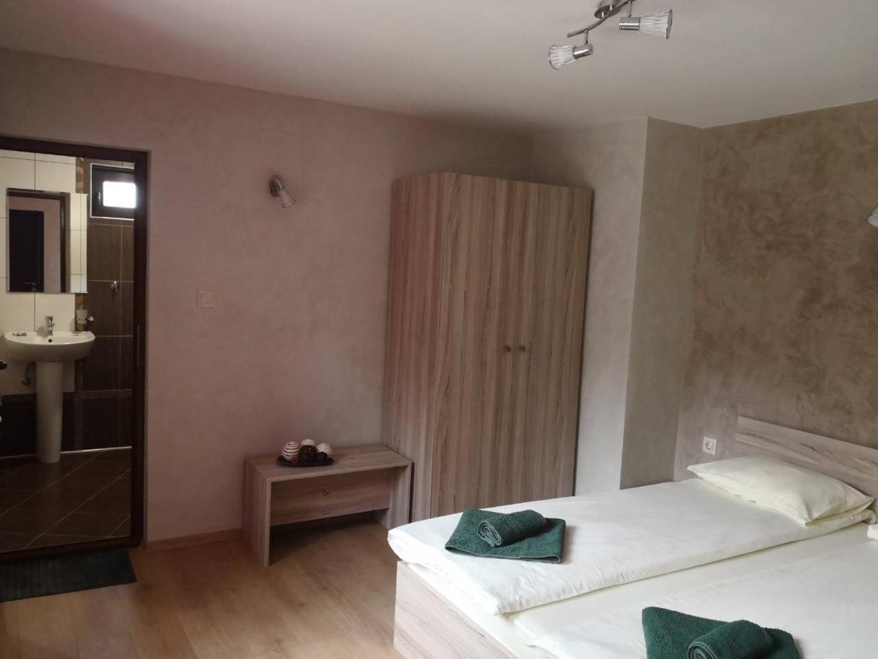 Double Room photo 1