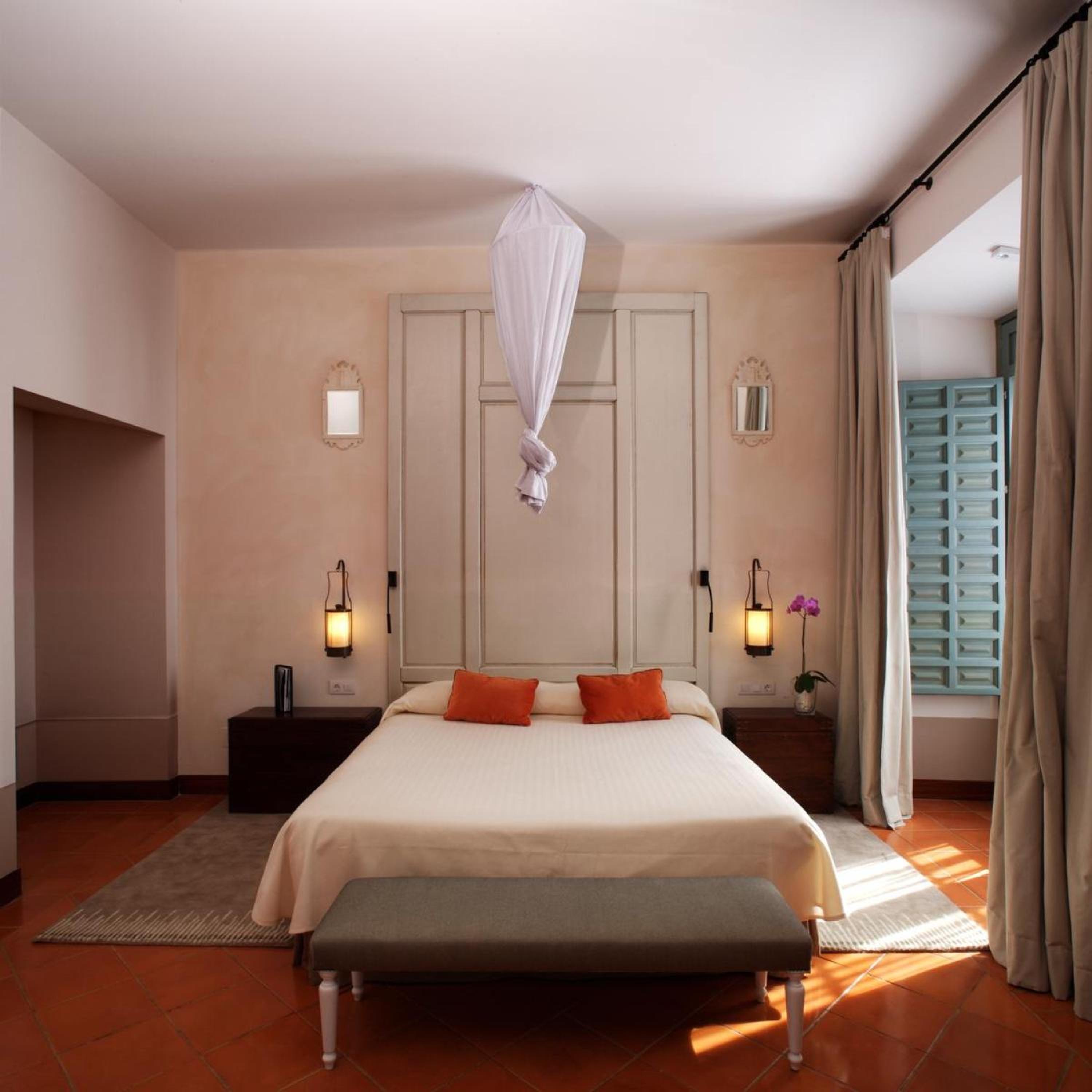 Suite - Photo 2
