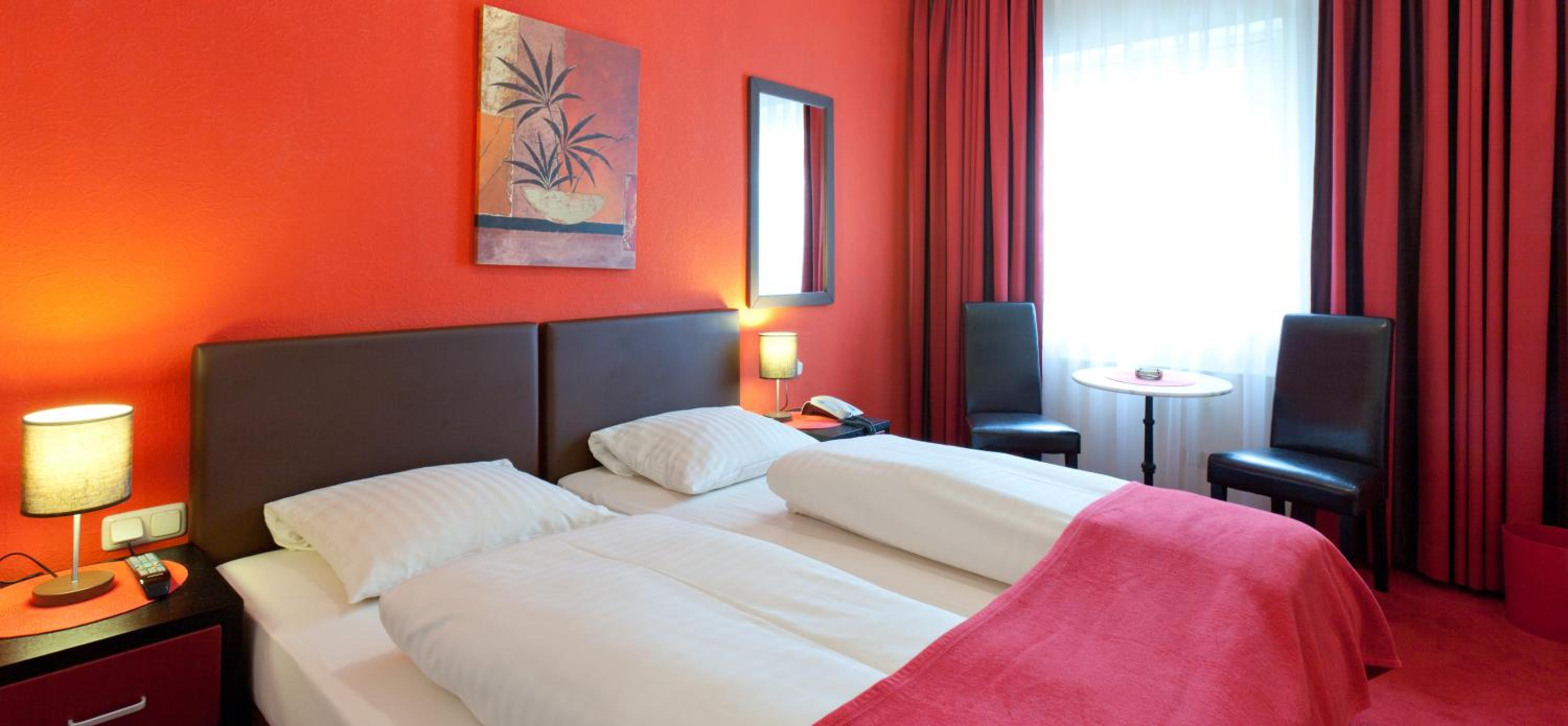 Double Room - Photo 2