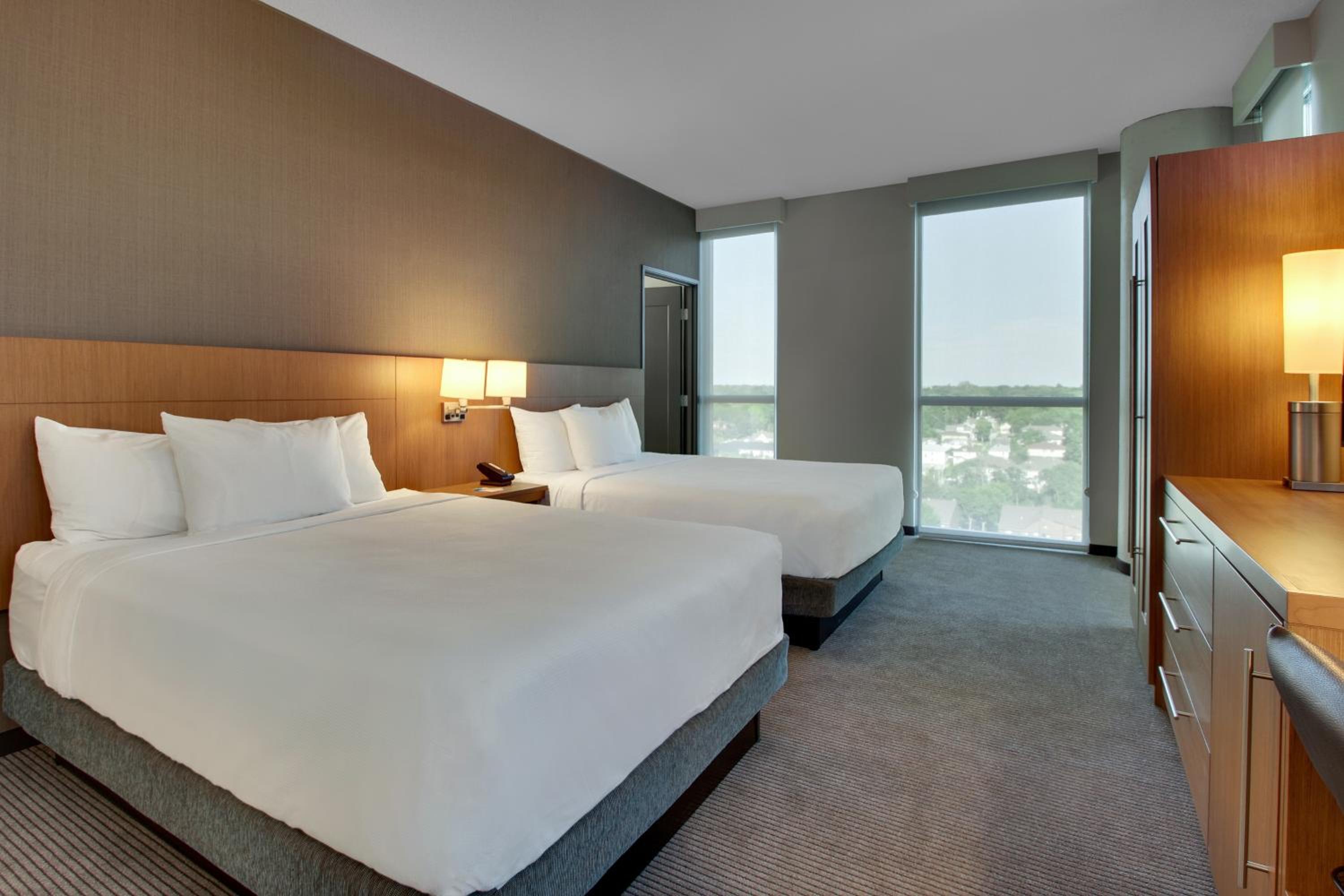 Specialty Queen Room with Two Queen Beds photo 3