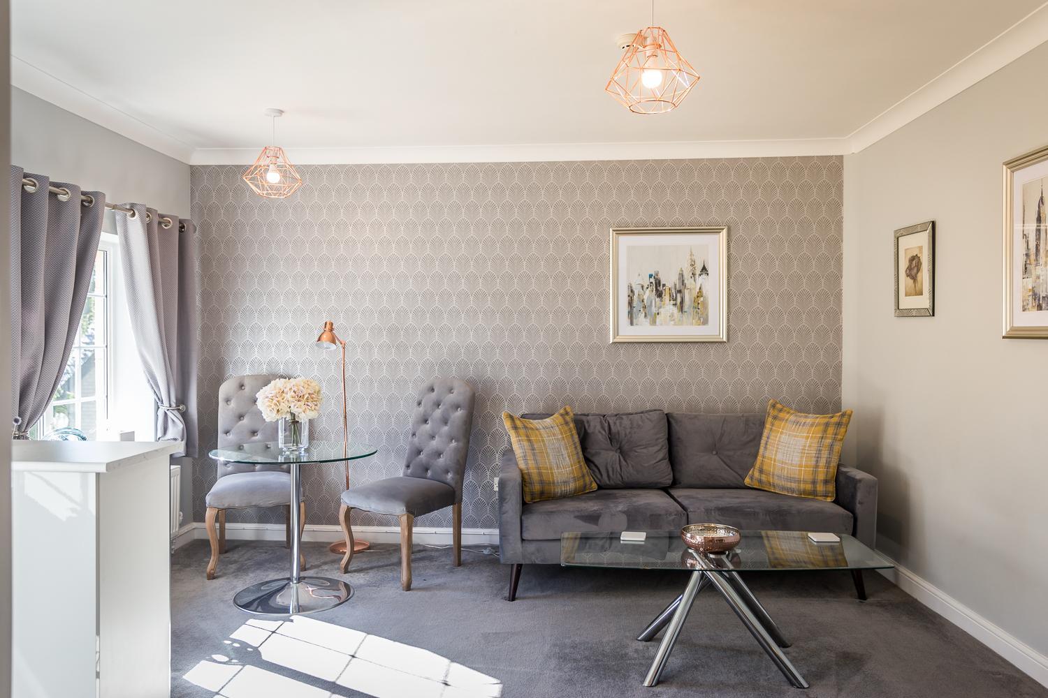 Superior One-Bedroom Apartment