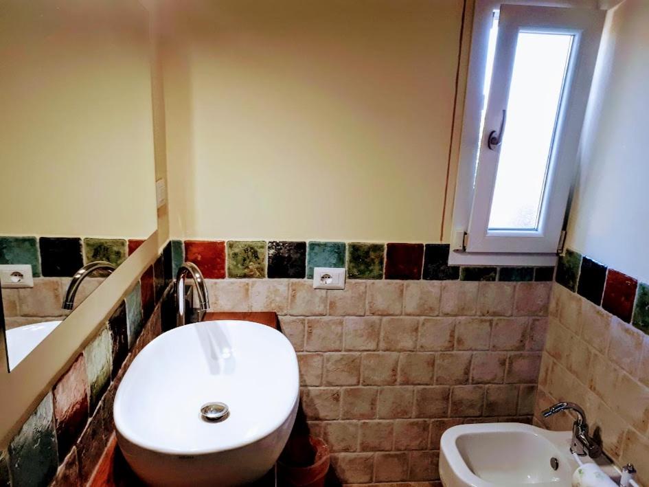 King Room with Balcony photo 1