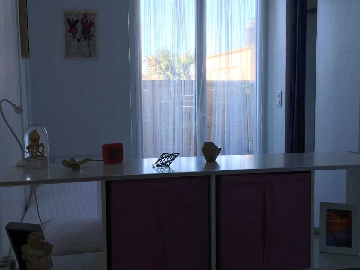 Apartment with Terrace - Photo 2