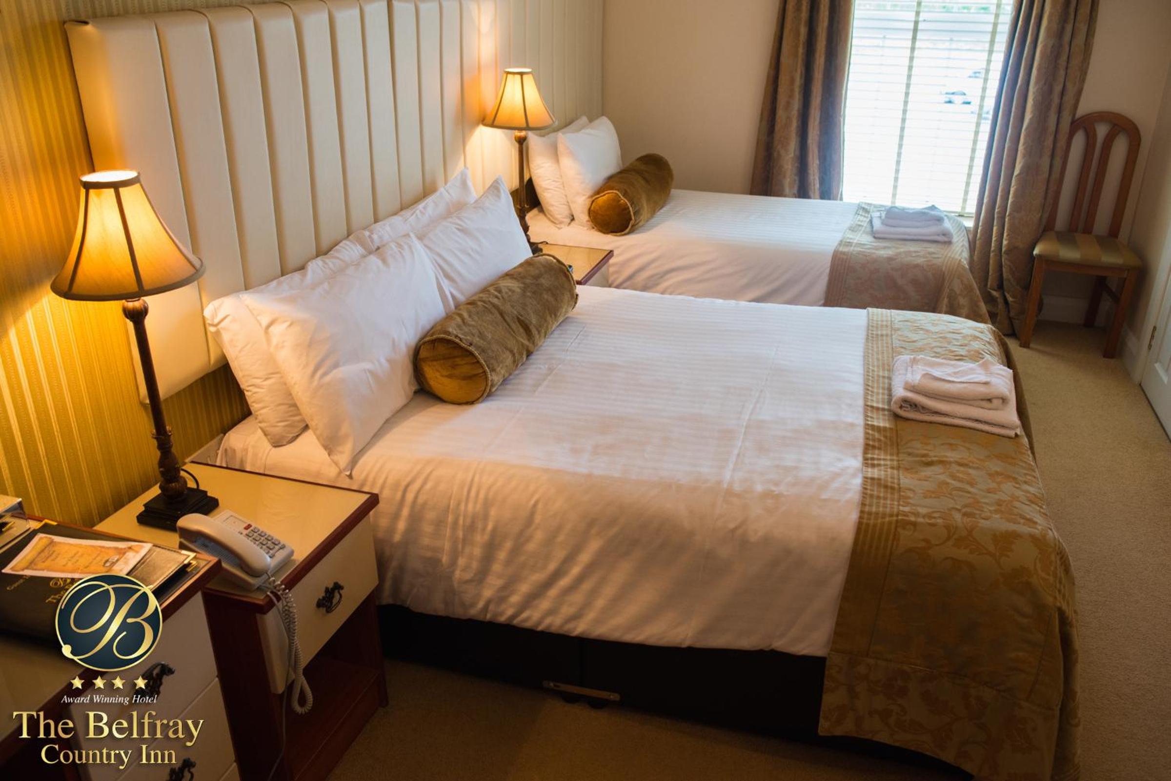 Family Room (2 Adults + 1 Child)
