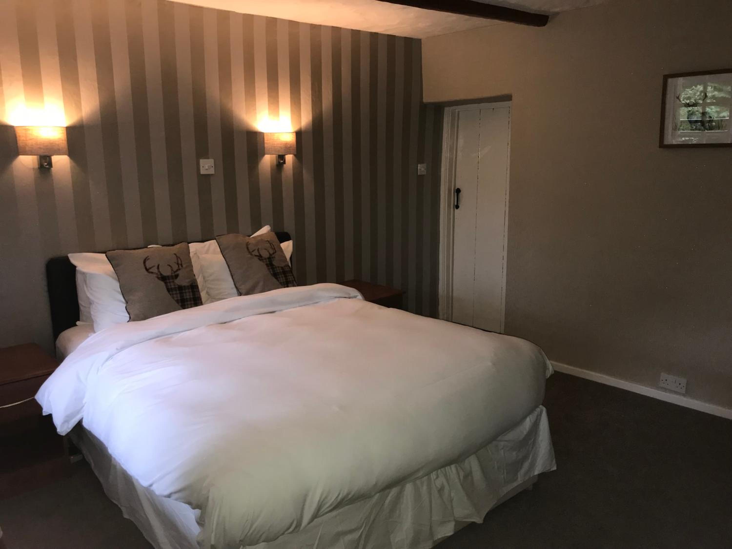 Double Room (No Pets) photo 3