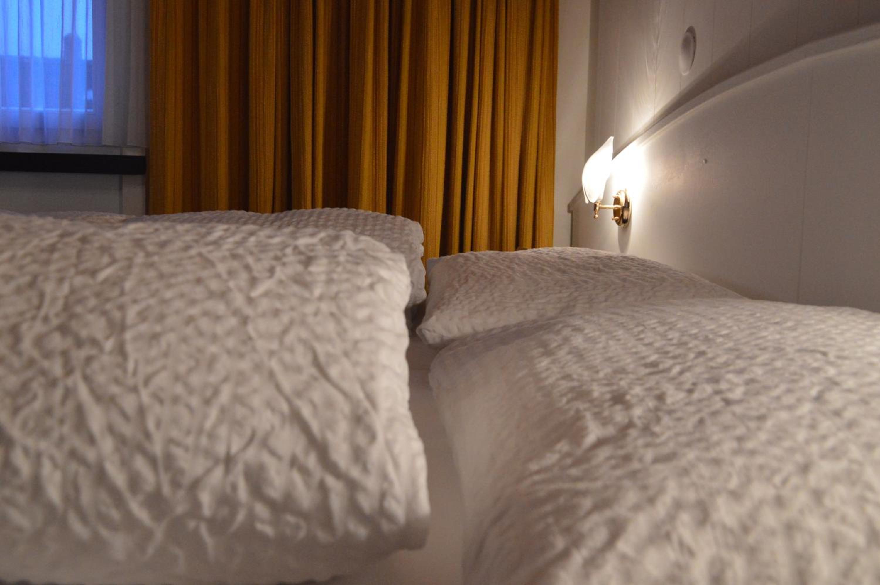 Double or Twin Room photo 3
