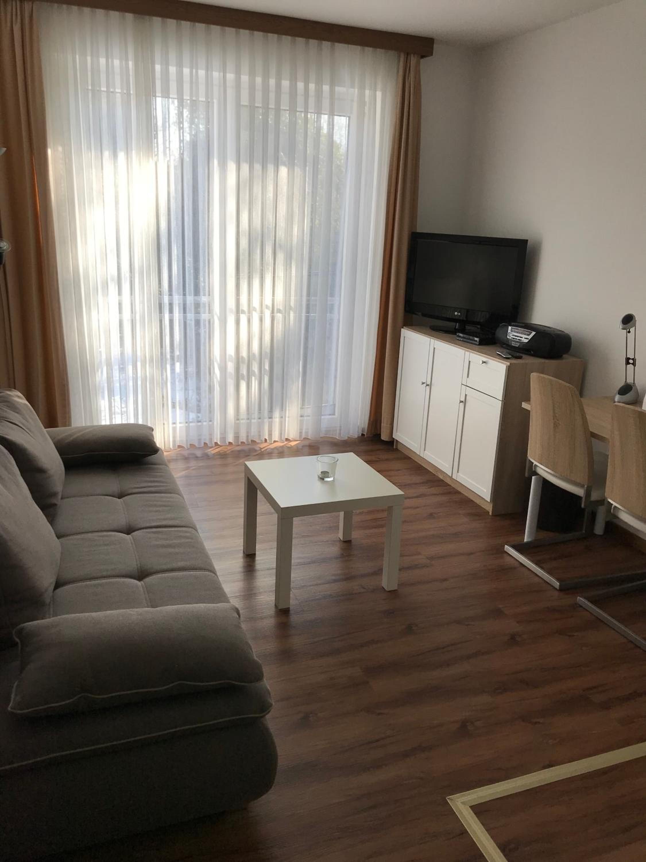 One-Bedroom Apartment photo 3