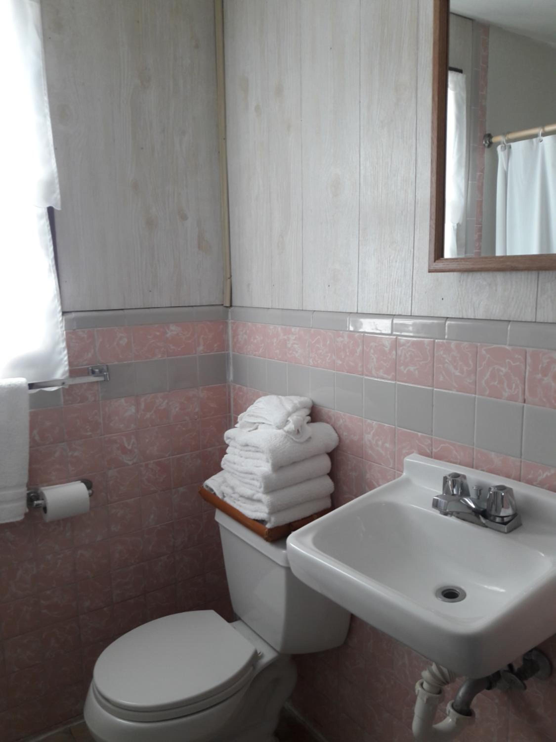 Semi-Private Double Room  photo 2