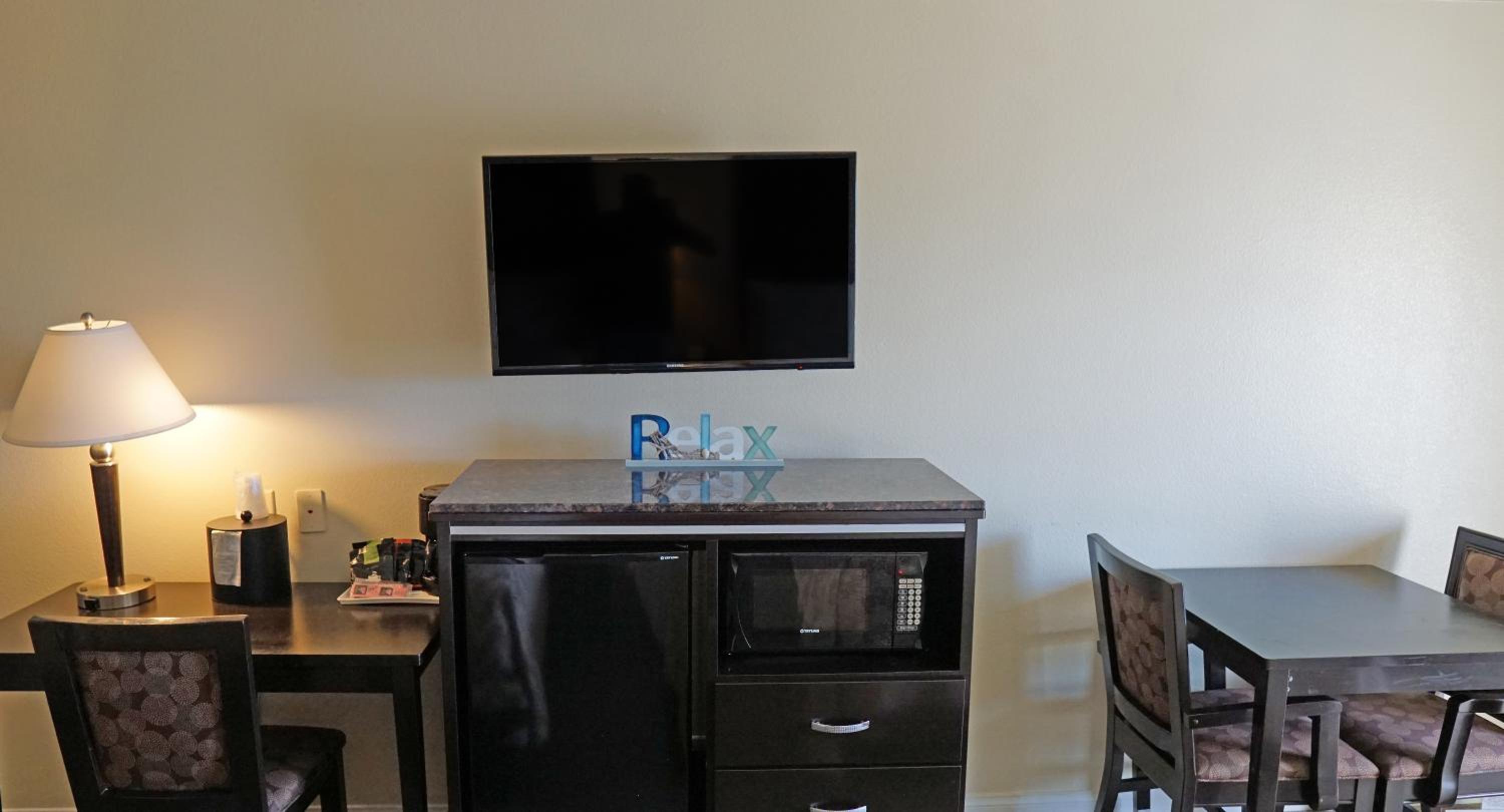King Room with Park View photo 2
