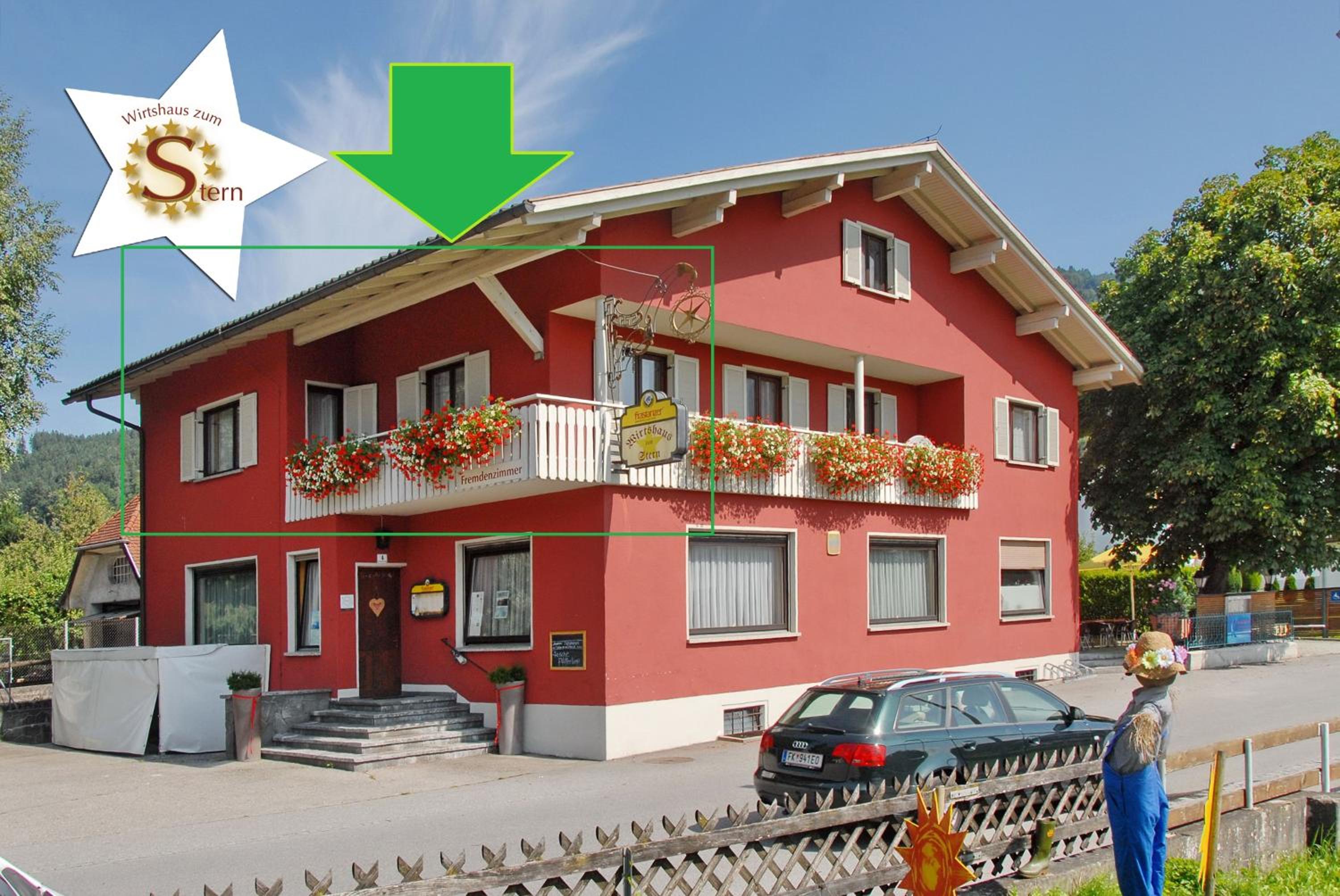 Apartment with Balcony - Photo 15