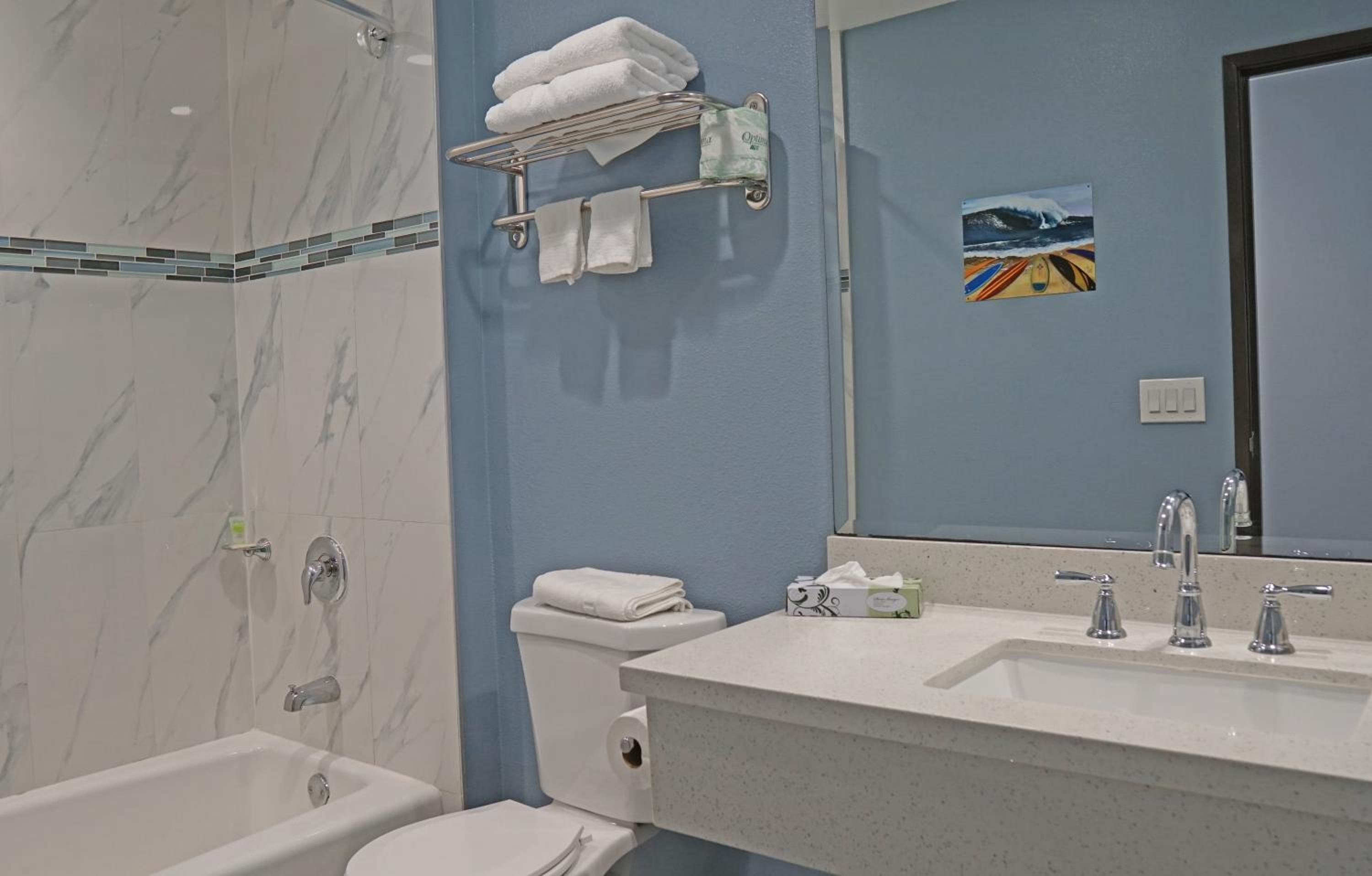 Standard Queen Room - Photo 6