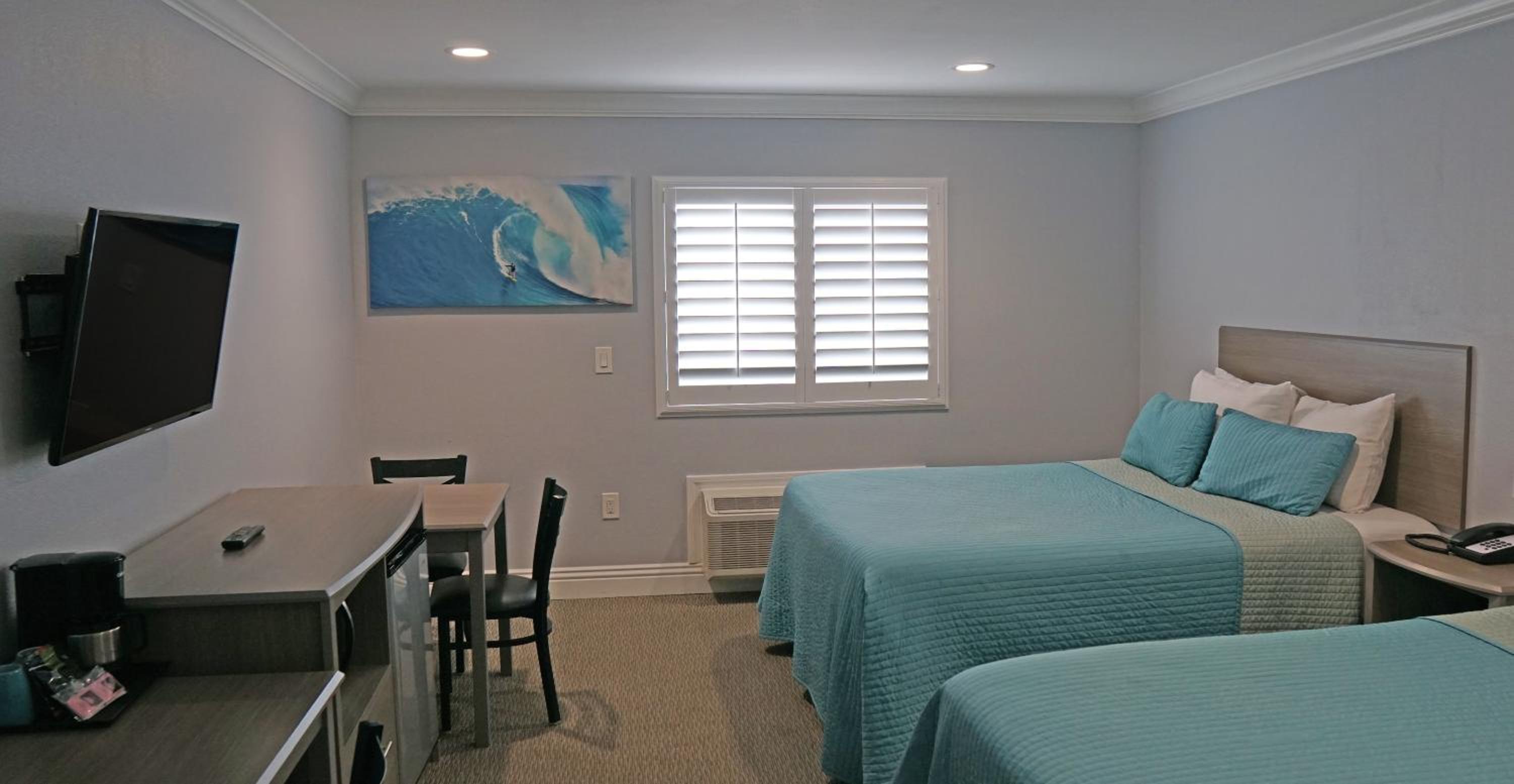 Standard Queen Room - Photo 12