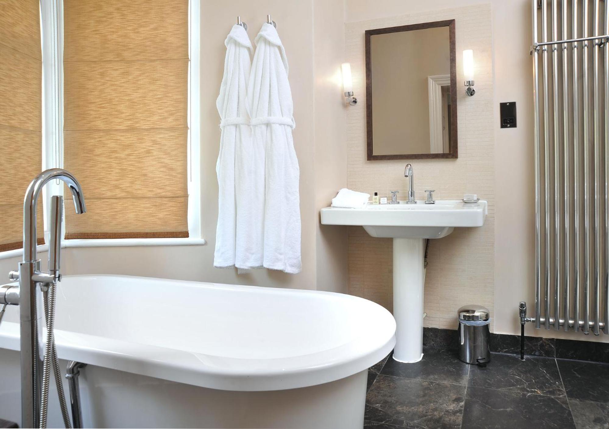 Classic Double Room - Photo 3