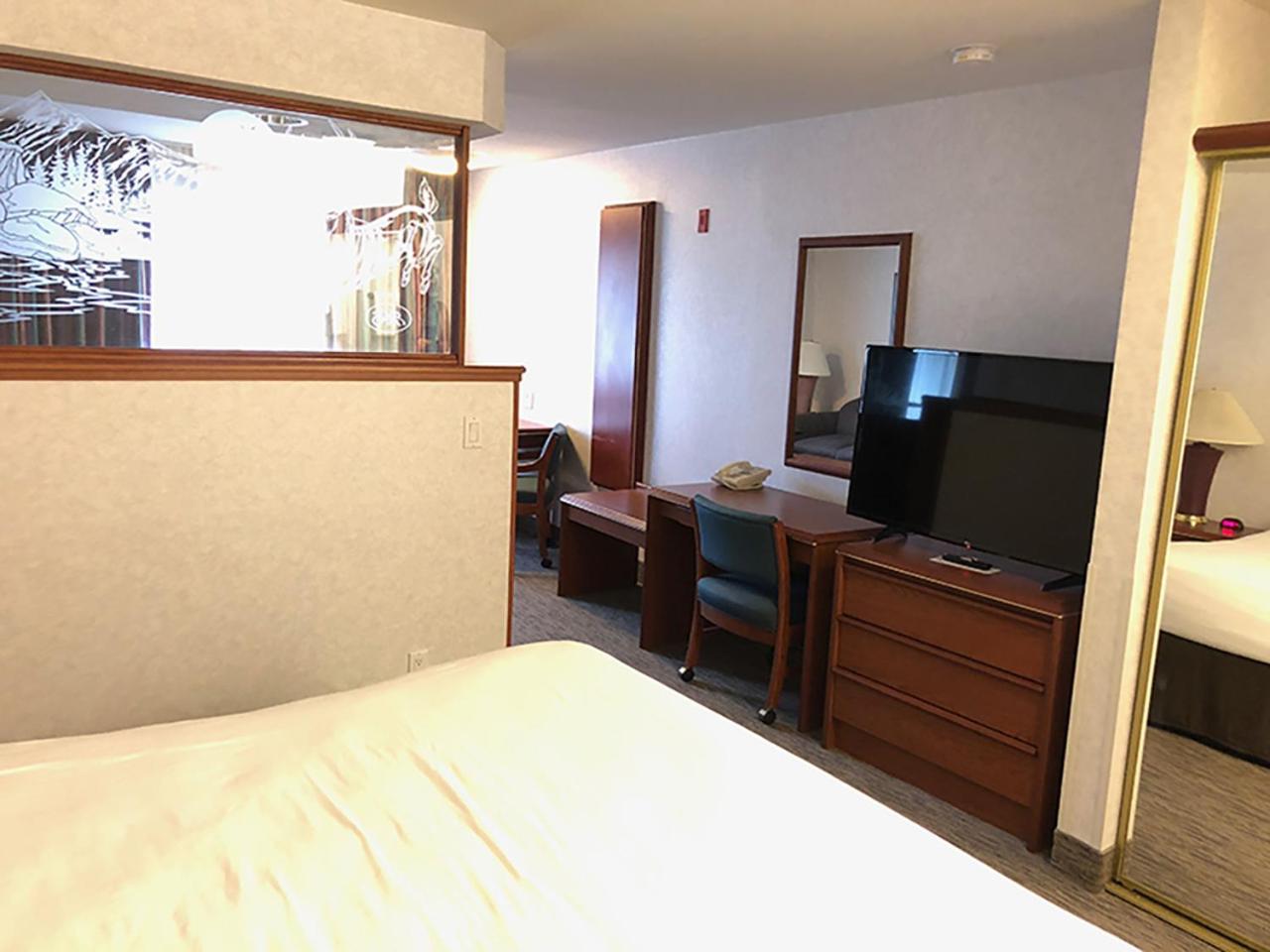 King Room with Sofa Bed photo 3