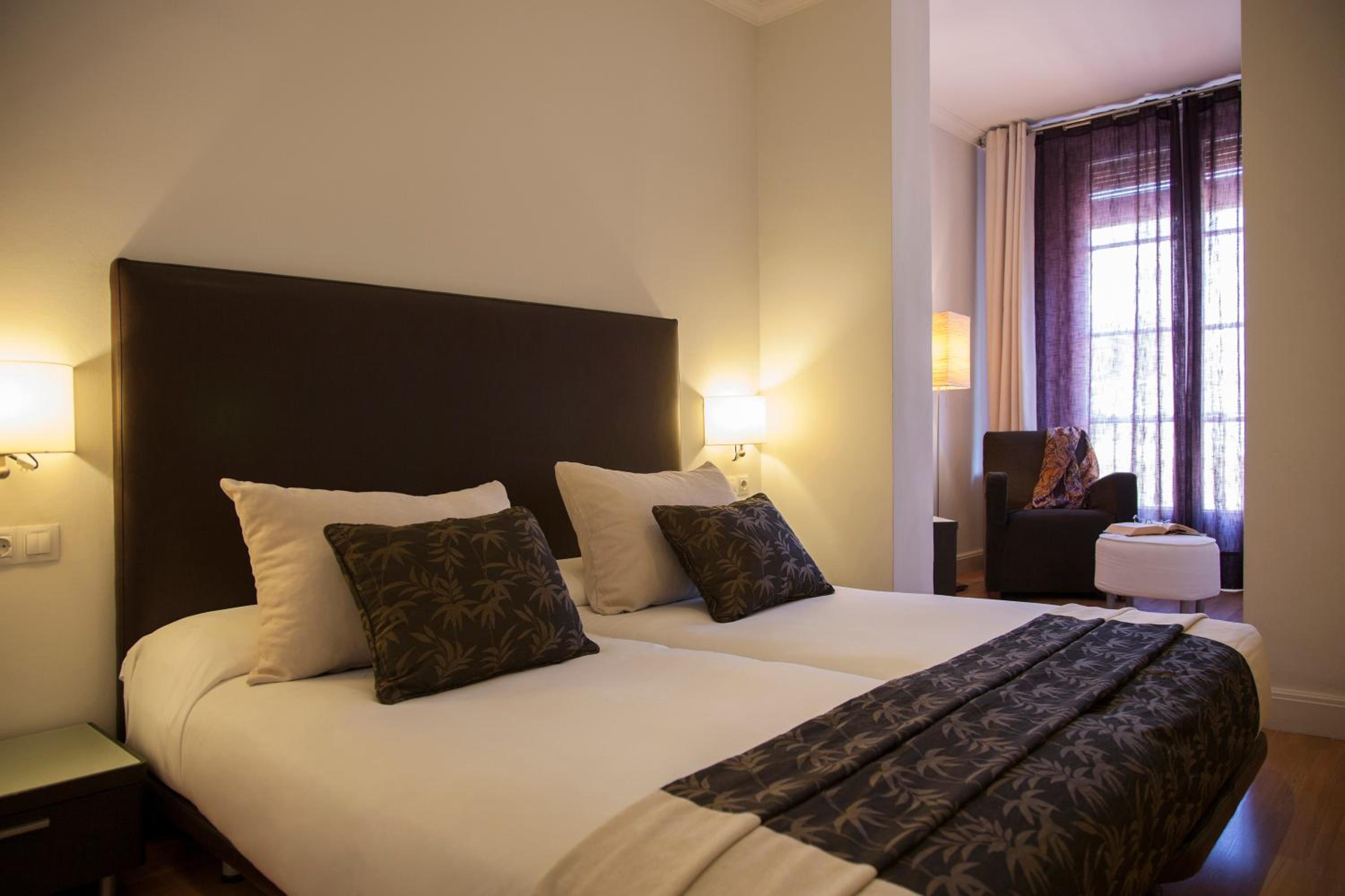 Superior Twin Room photo 2