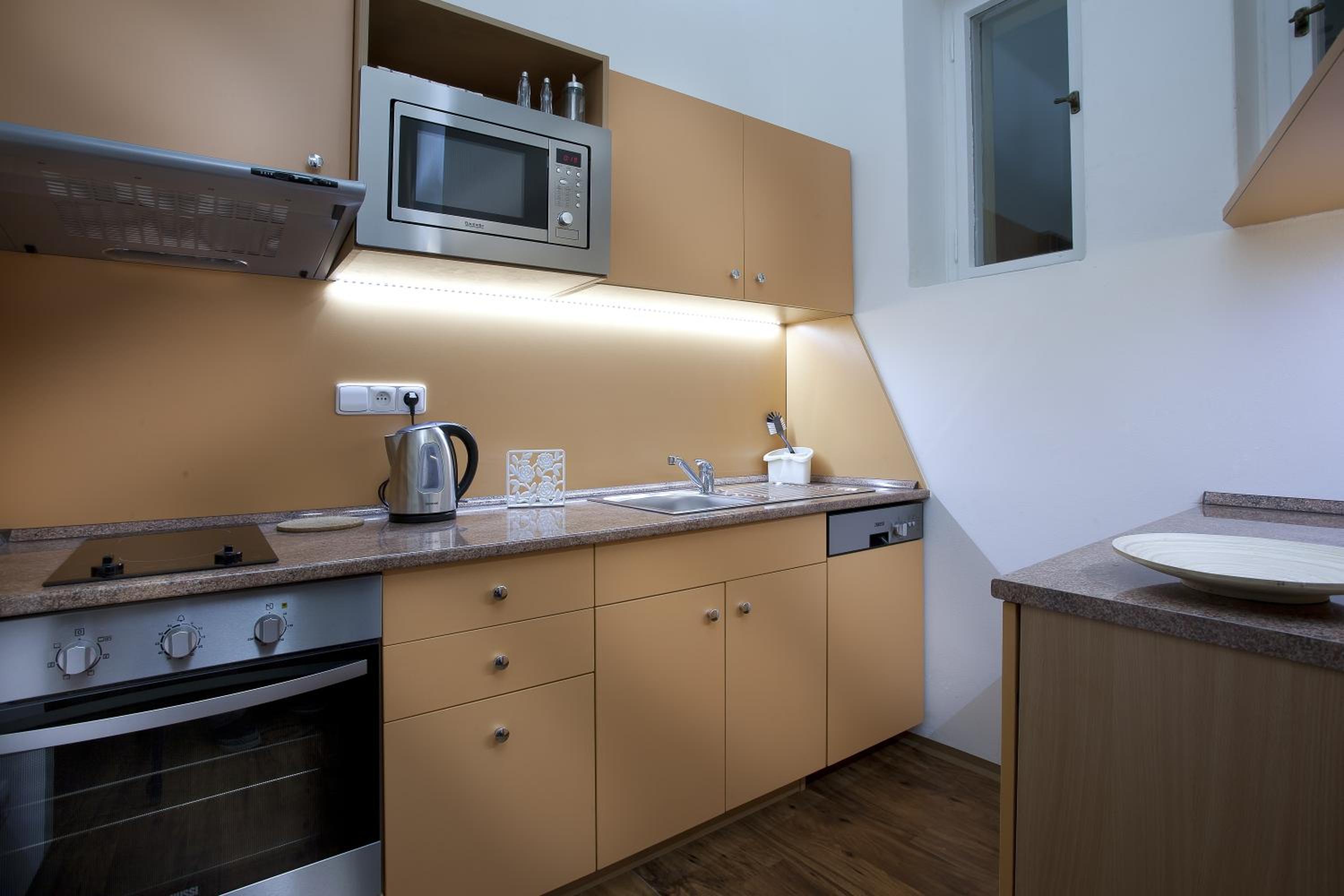Two-Bedroom Apartment (4 Adults)