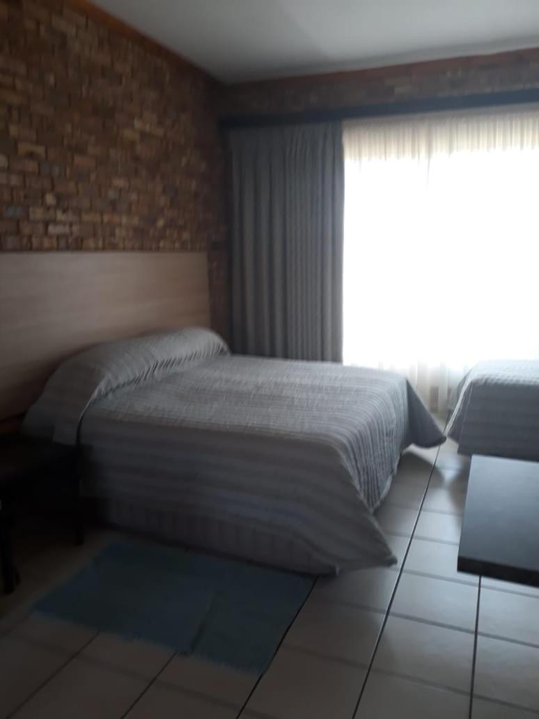 Studio Apartment photo 3