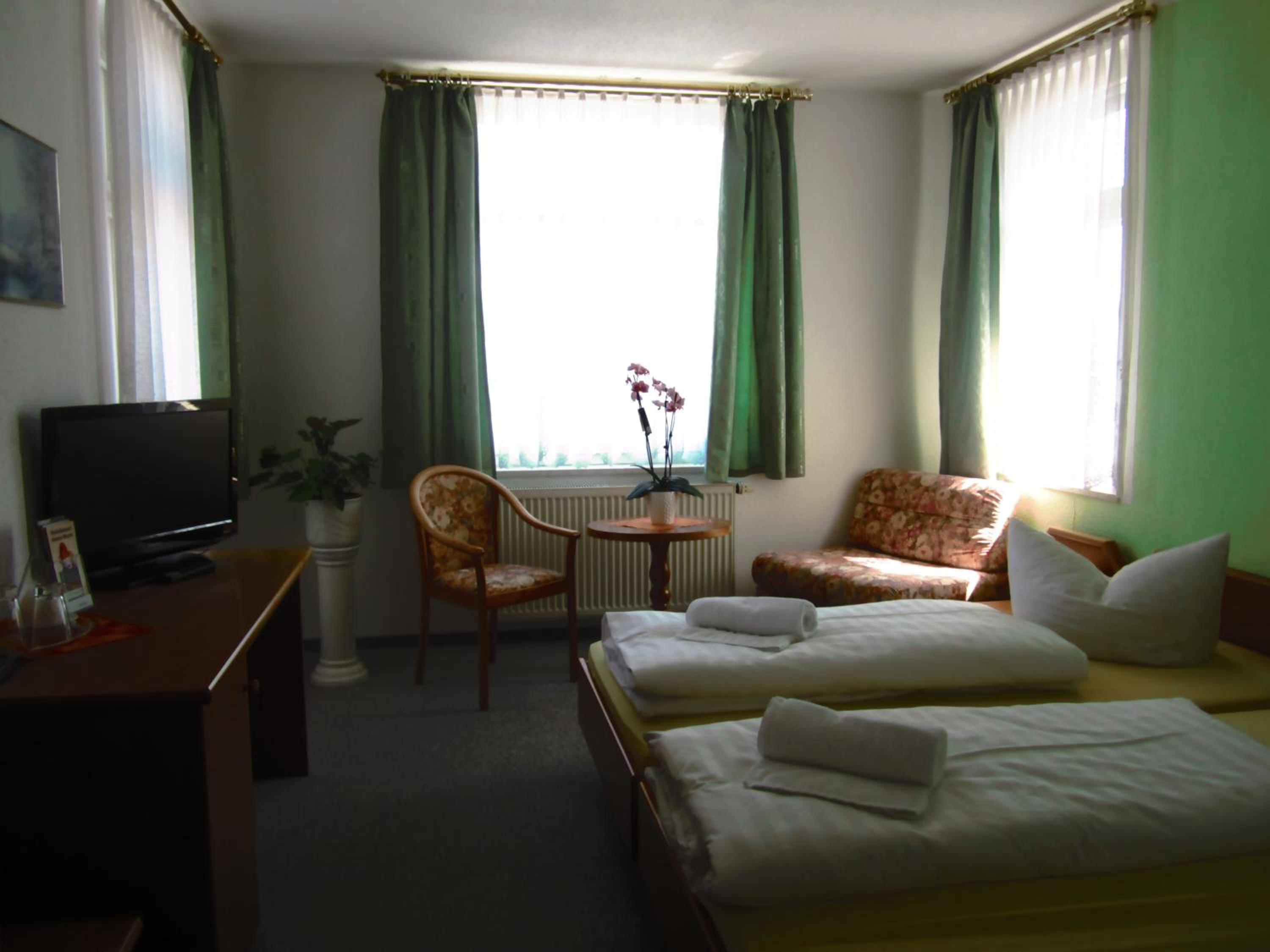 Double Room - Photo 4
