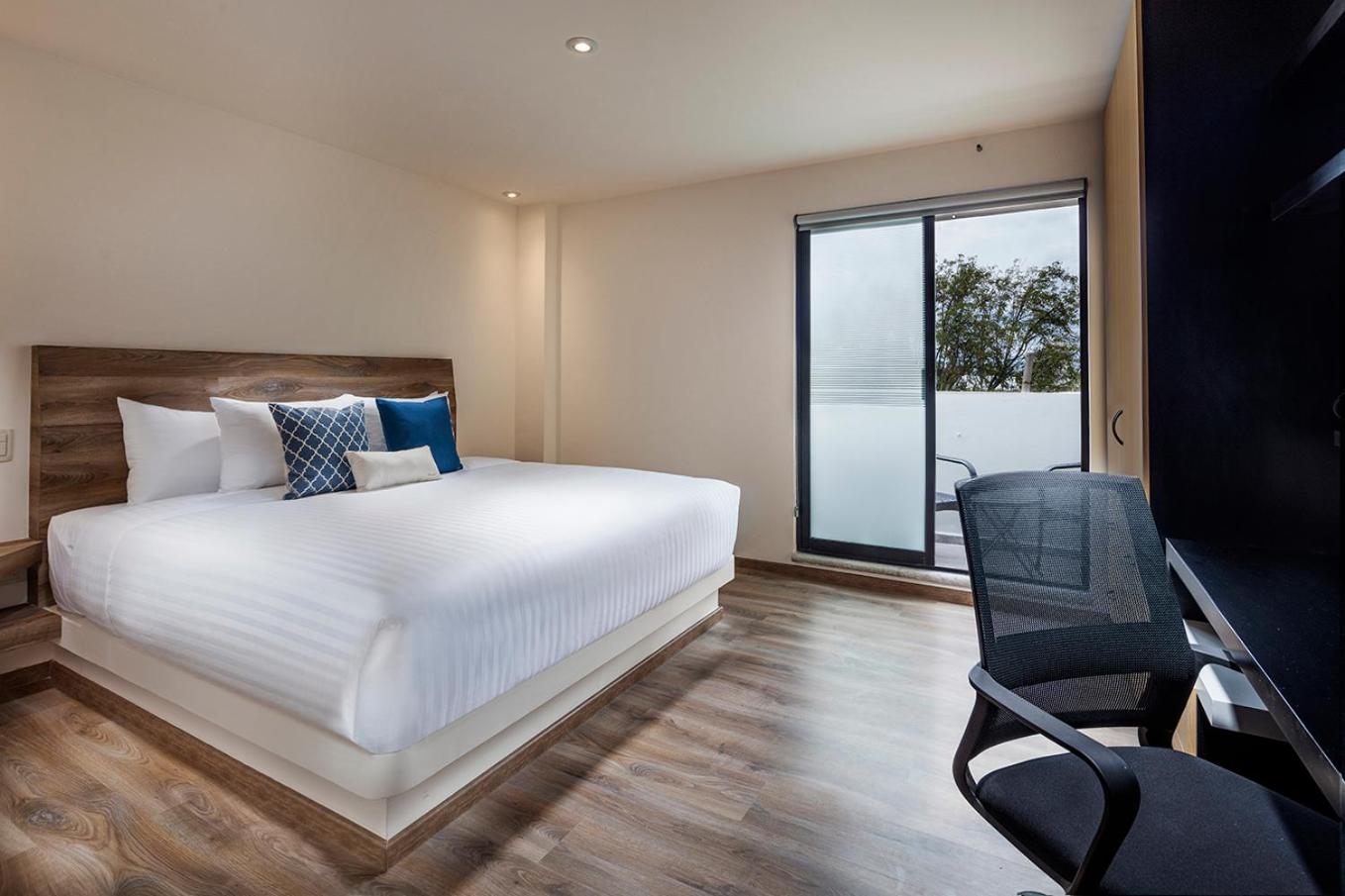 Double Room with Terrace - Photo 10