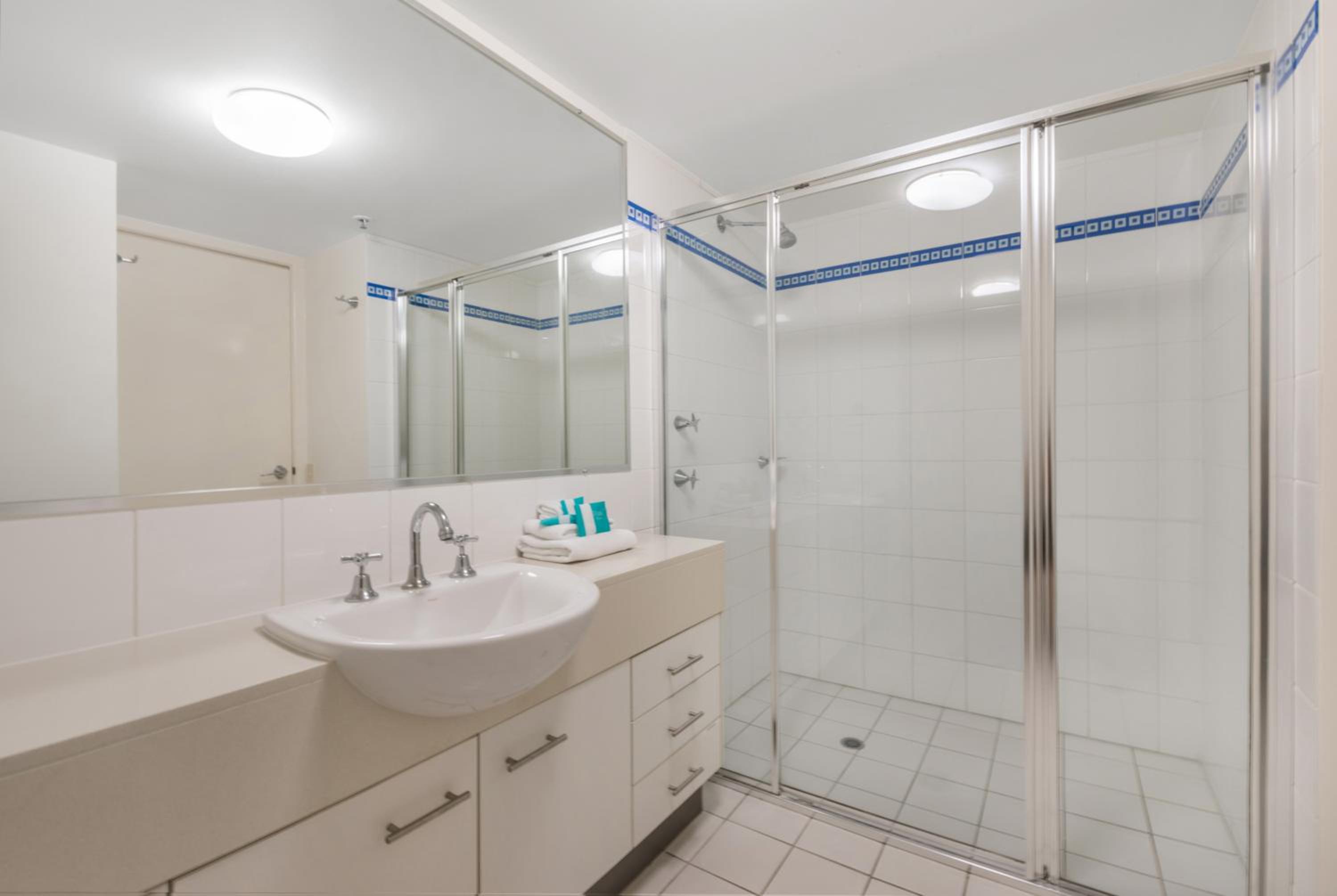 Three Bedroom with Ocean View photo 2