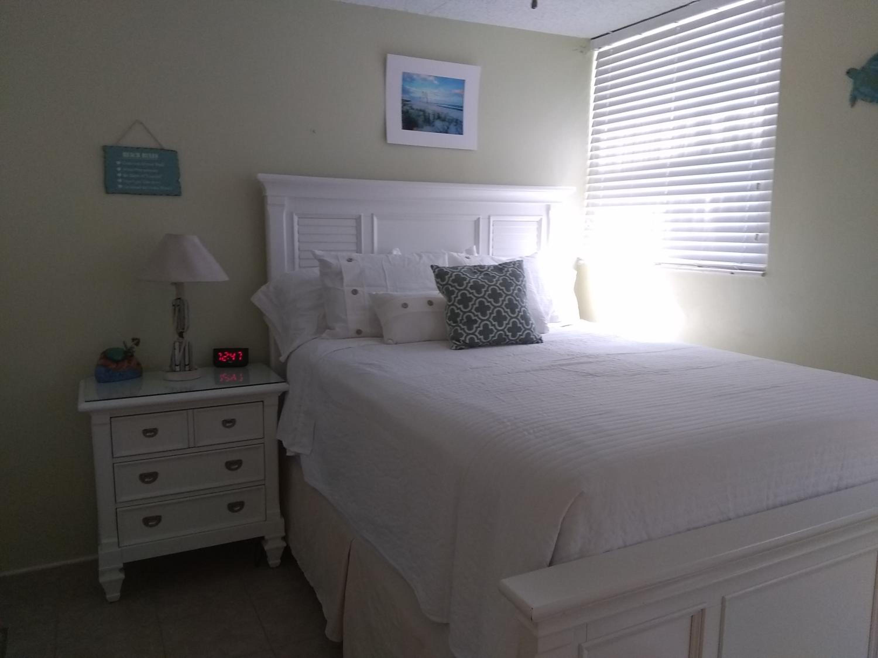 Apartment photo 2