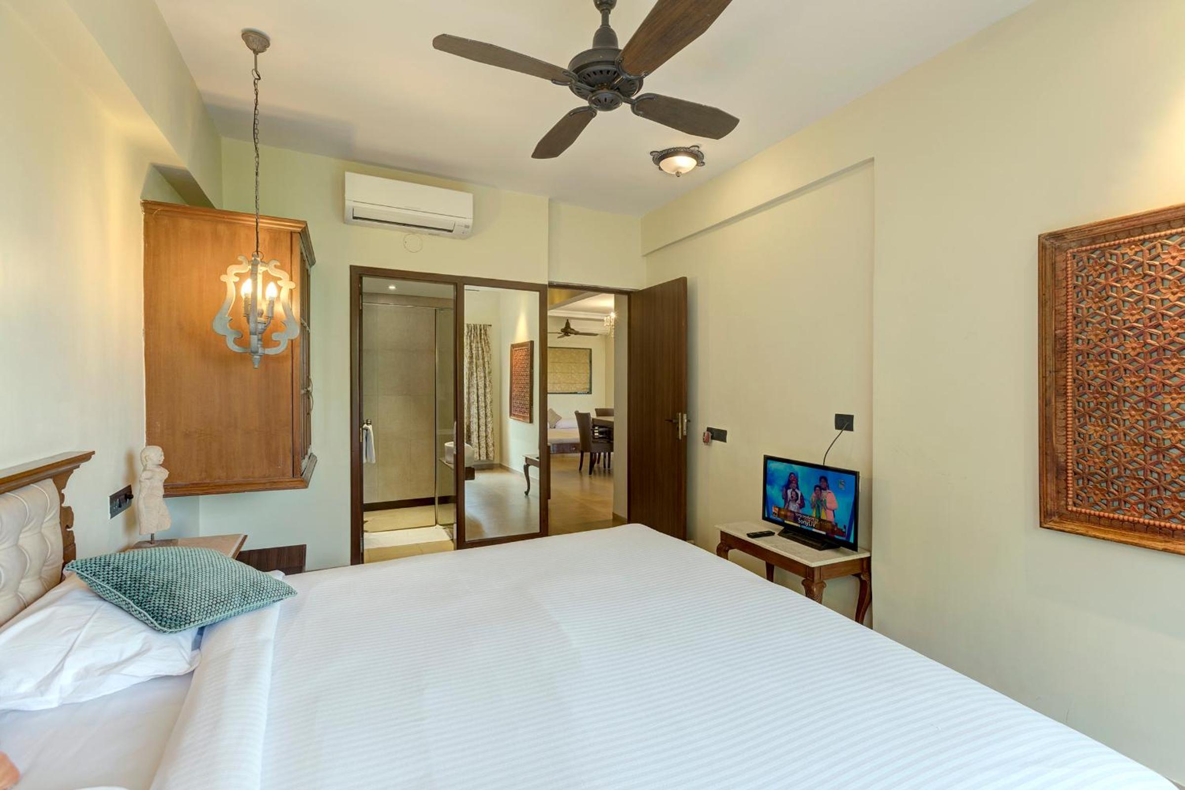 2 Bed Suite - Photo 6