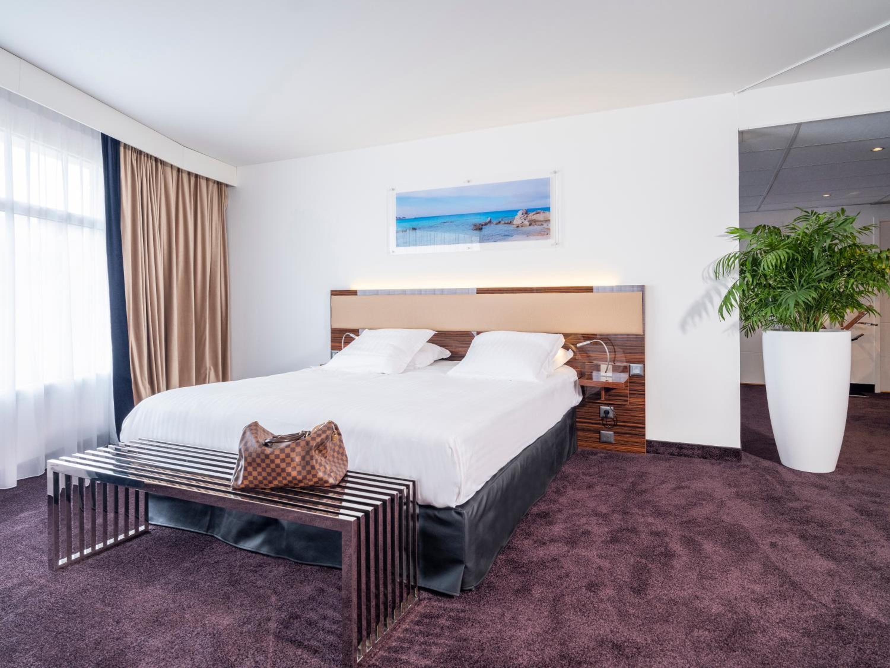 Presidential Suite with Harbor View