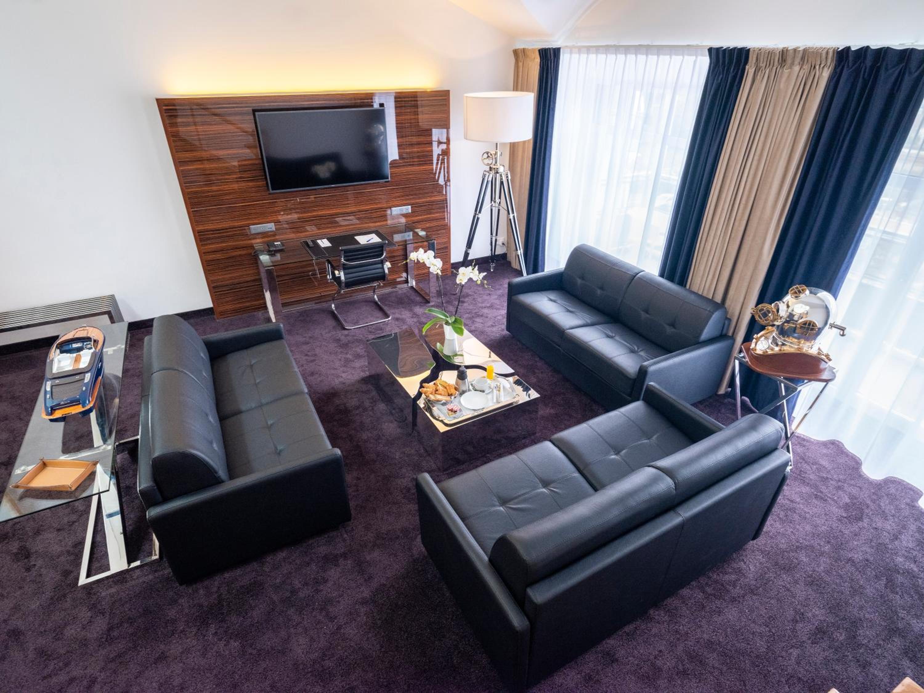 Duplex Presidential Suite