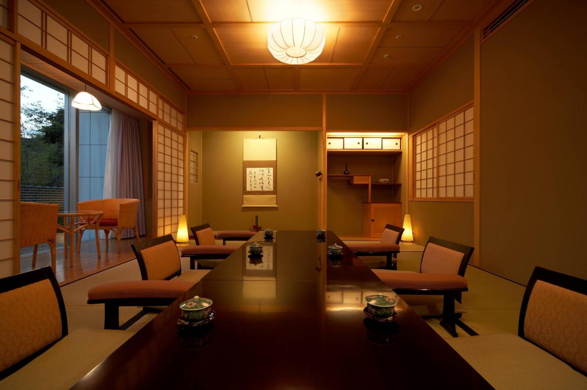 Garden Luxury Suite Room with Tatami Area – Non-Smoking photo Garden Luxury Suite Room with Tatami Area – Non-Smoking photo