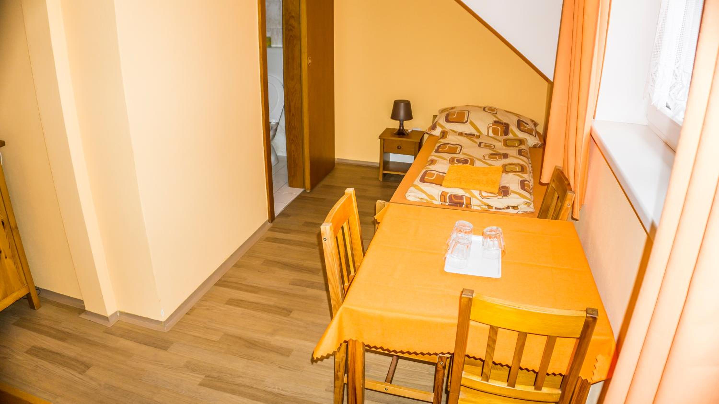 Family Room (2 Adults + 2 Children) photo 1