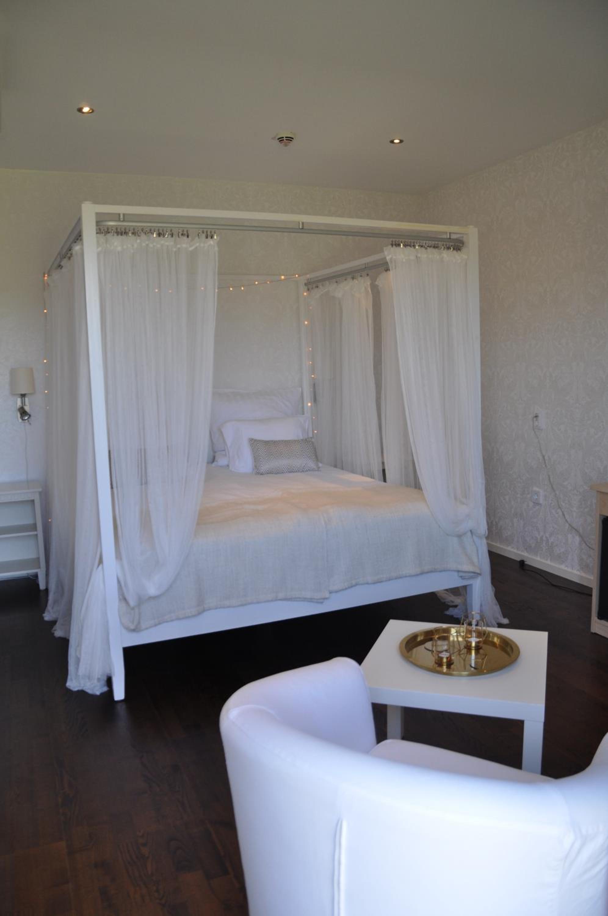 Mini Suite - Photo 3