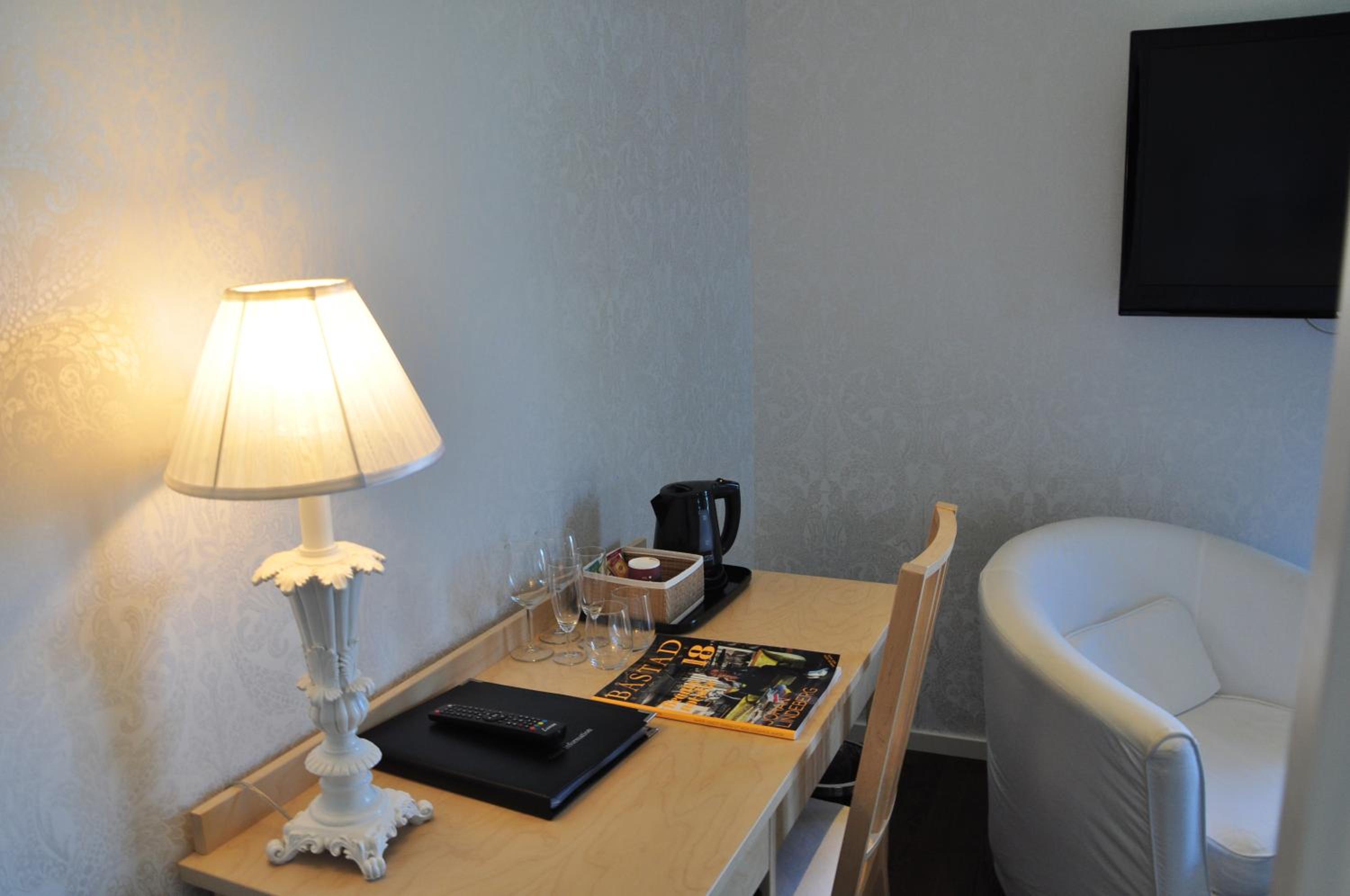 Double Room - Photo 22