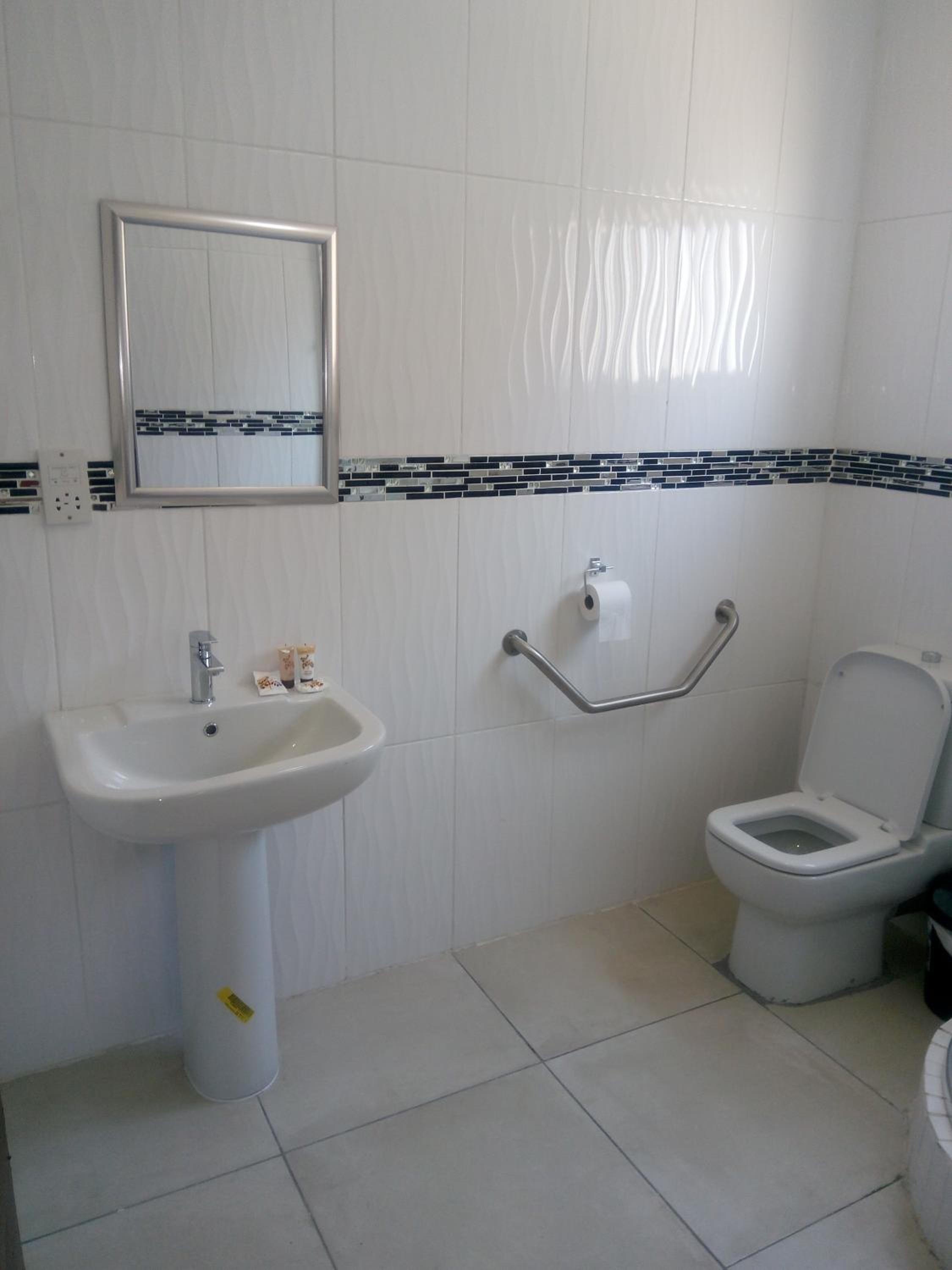 Budget Double Room photo 1