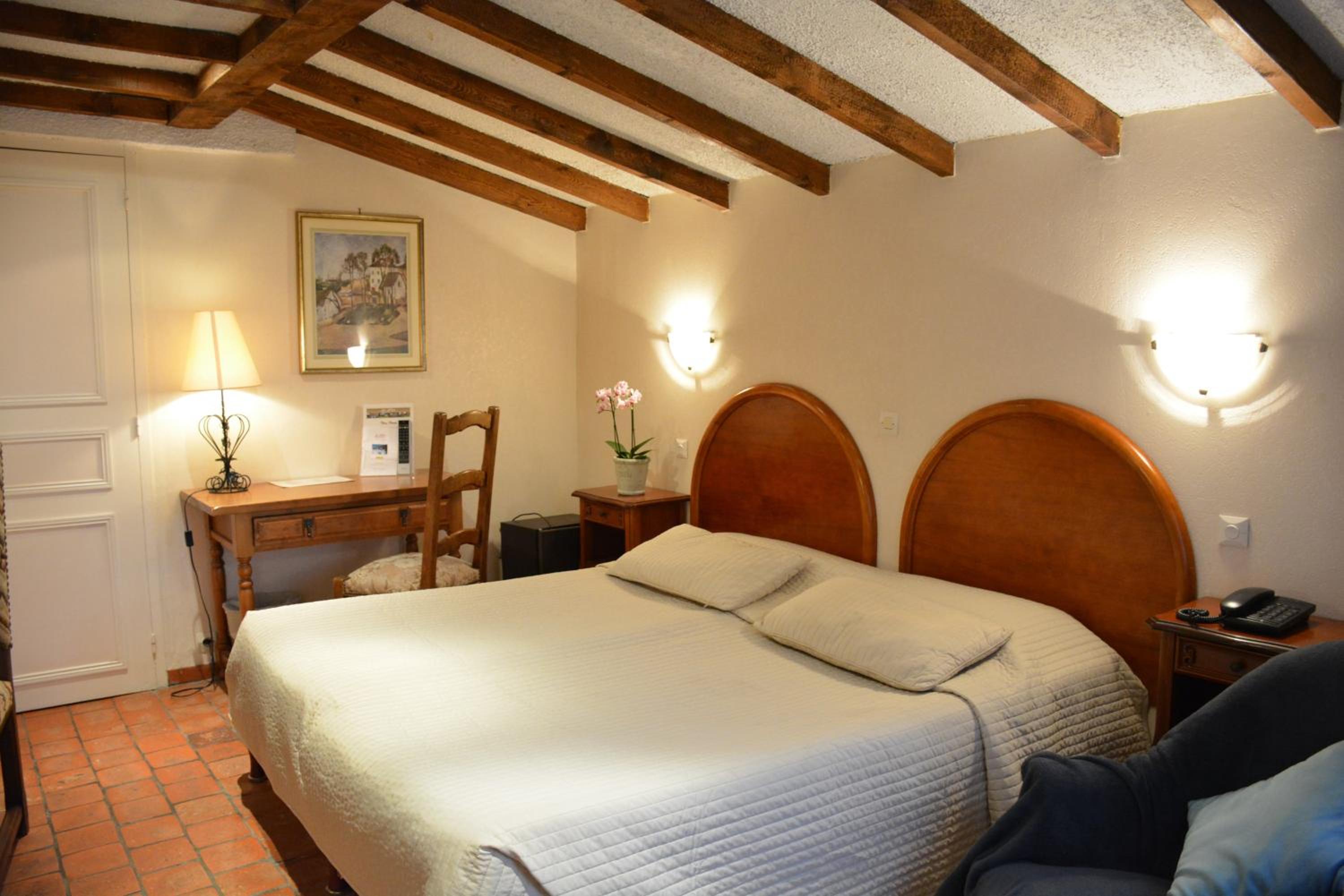 Triple Room - Photo 1