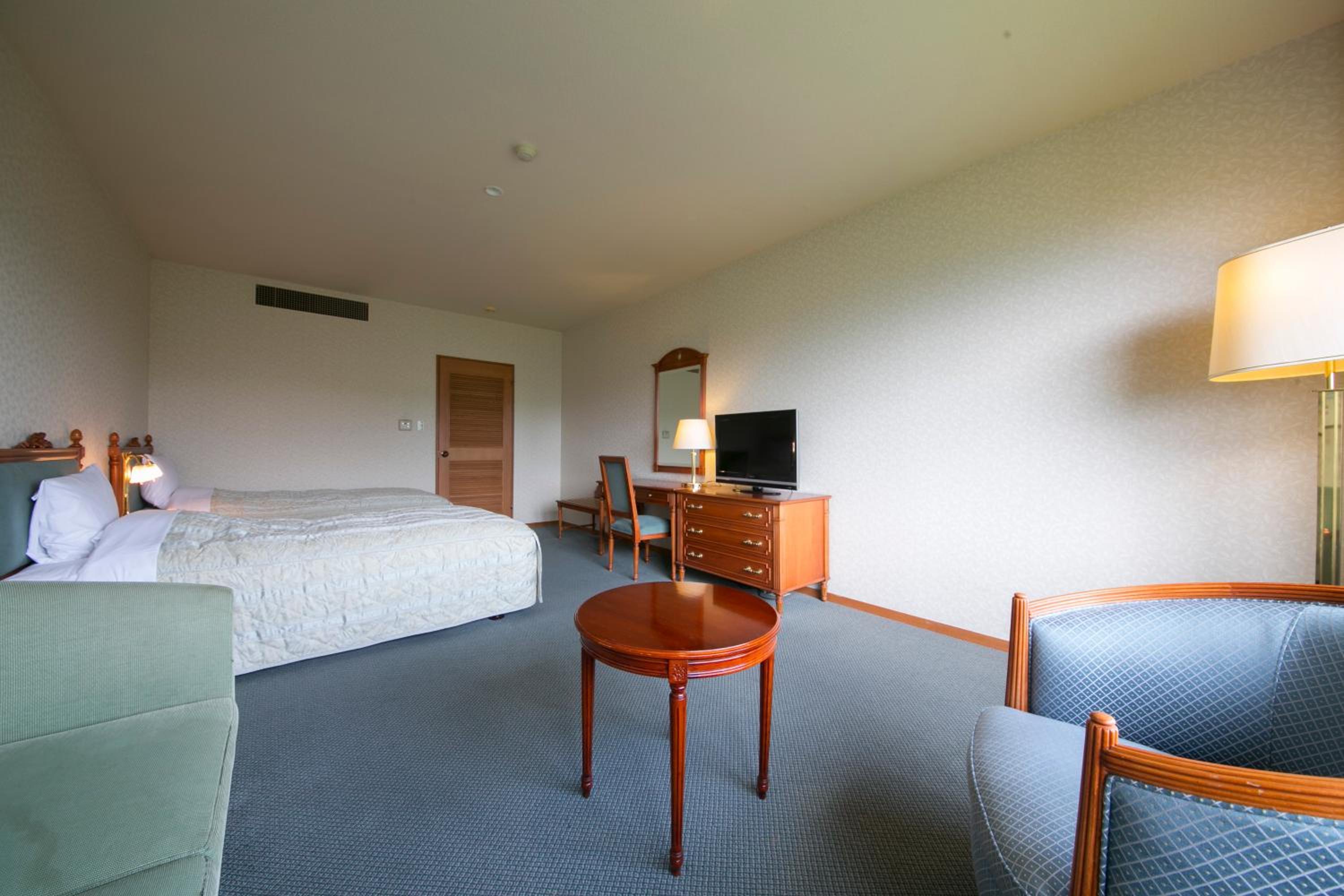 Standard Twin Room - Photo 5