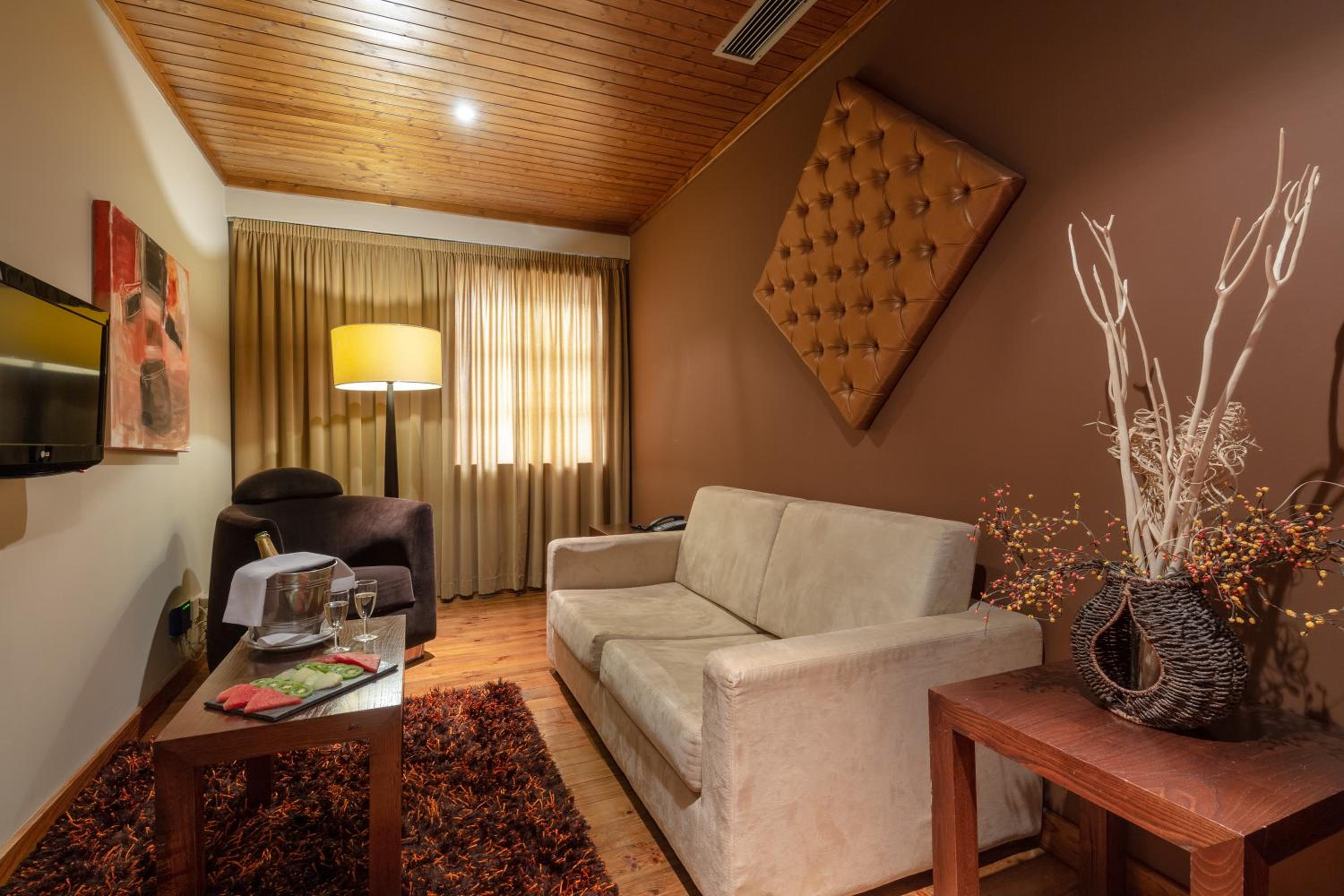 Master Suite (3 Adults) - Photo 5