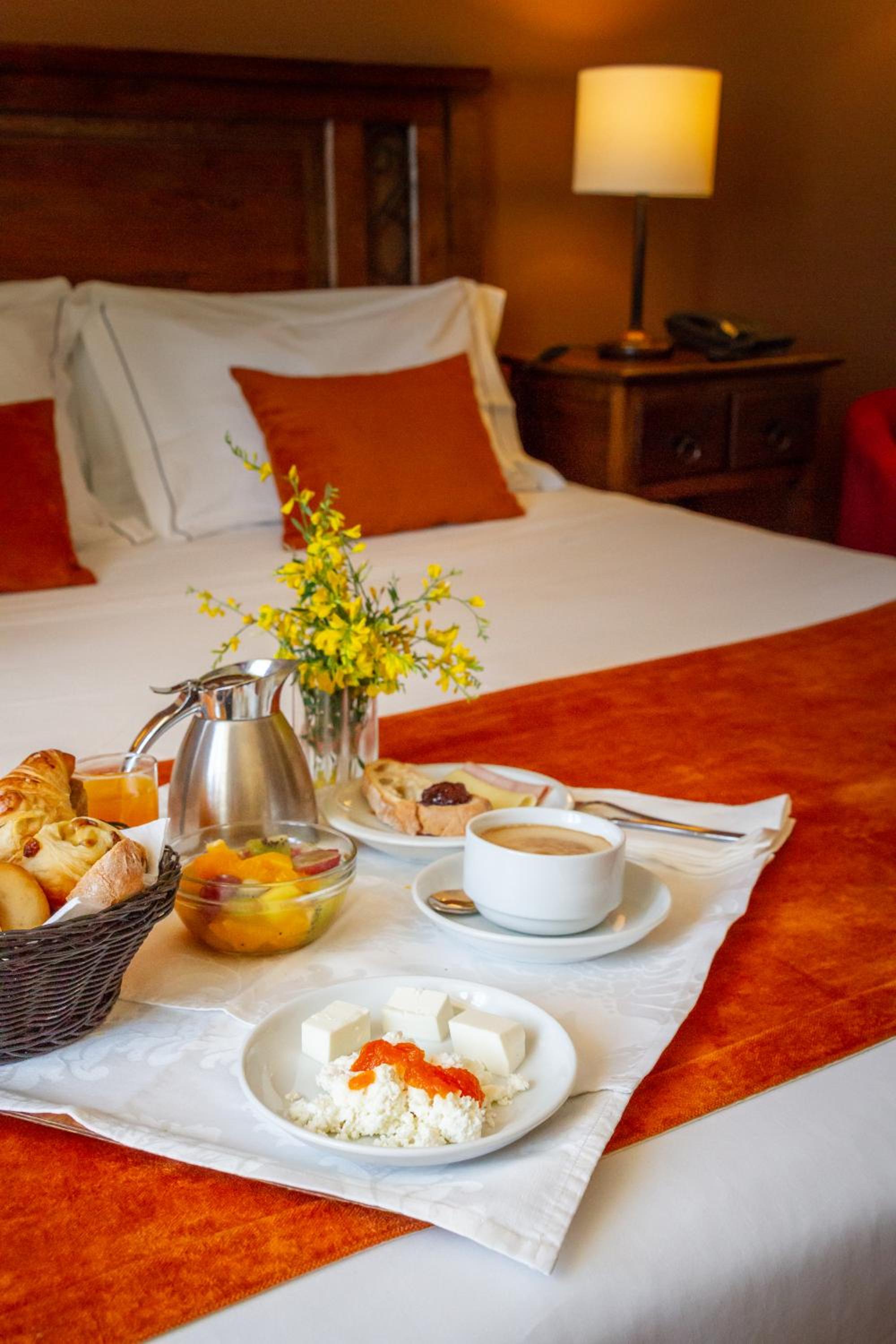Standard Double or Twin Room - Photo 1
