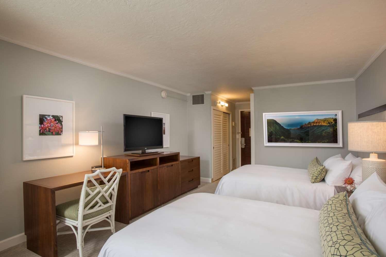 OUTRIGGER Kaua'i Beach Resort & Spa