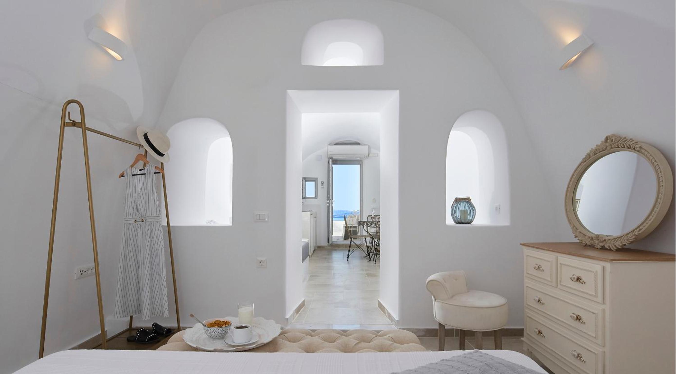 Amaya Sensational Villa with Hot Tub and Caldera View photo 3