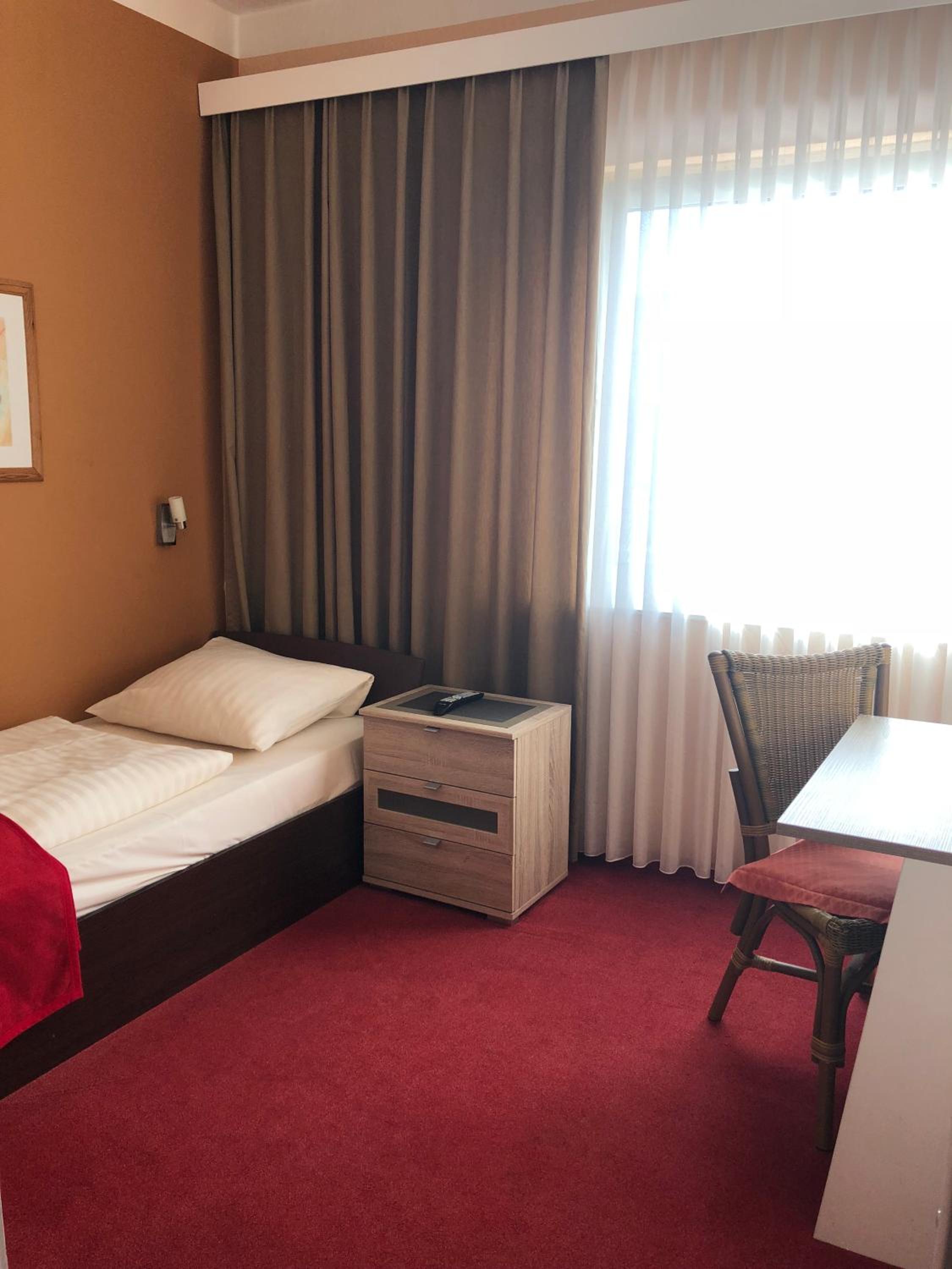 Single Room