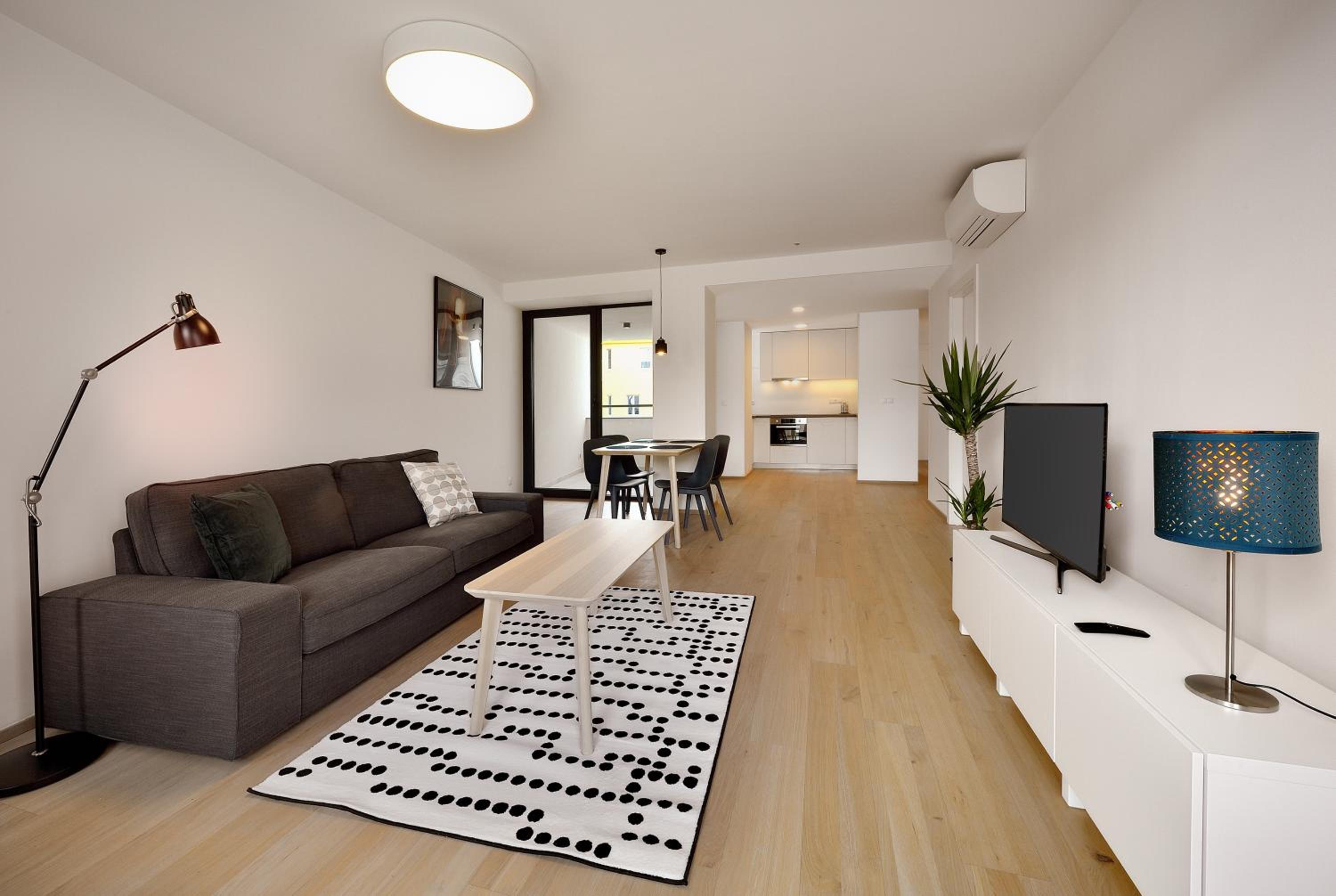 Three-Bedroom Apartment - Photo 13