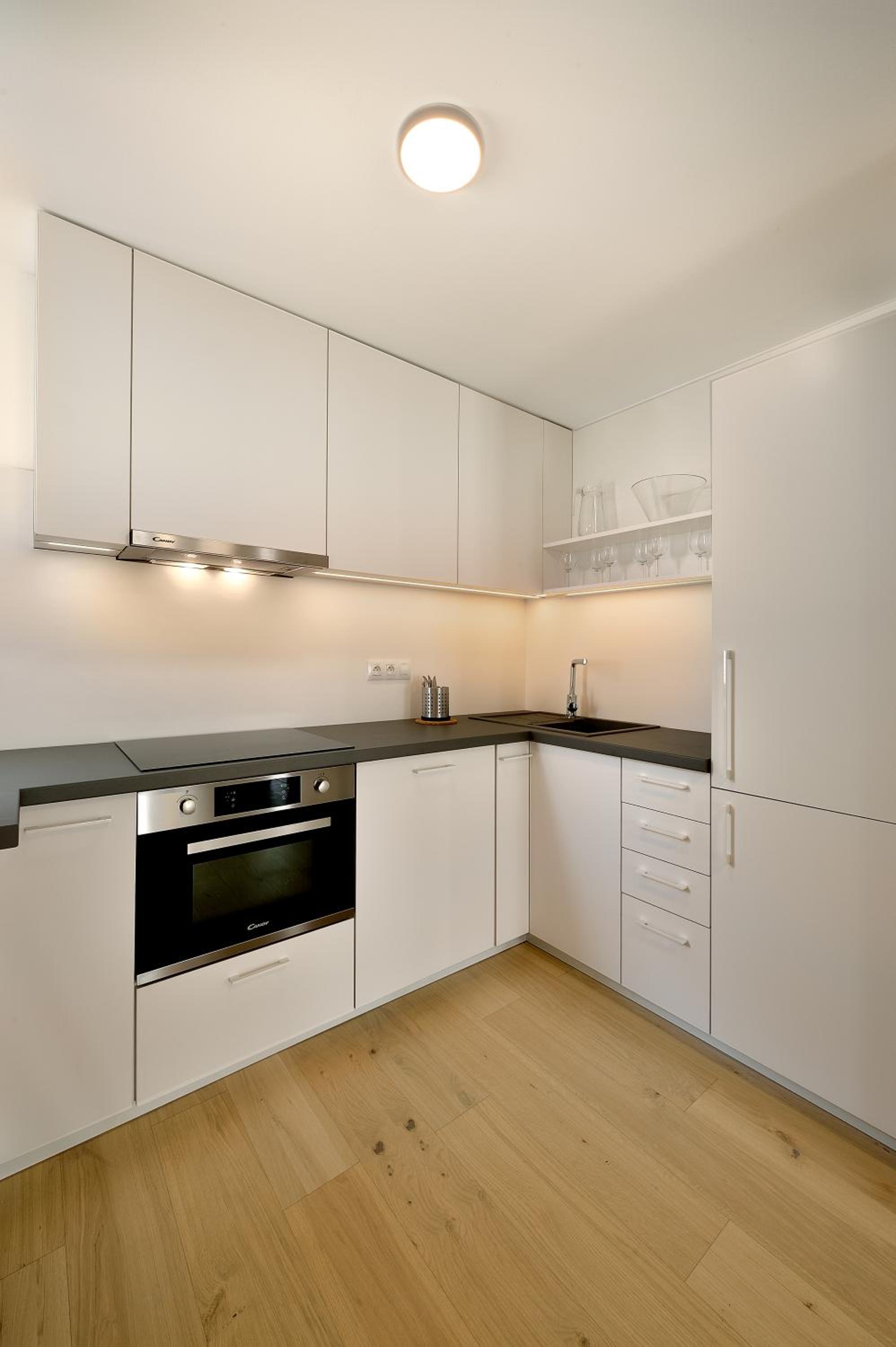 Three-Bedroom Apartment - Photo 15