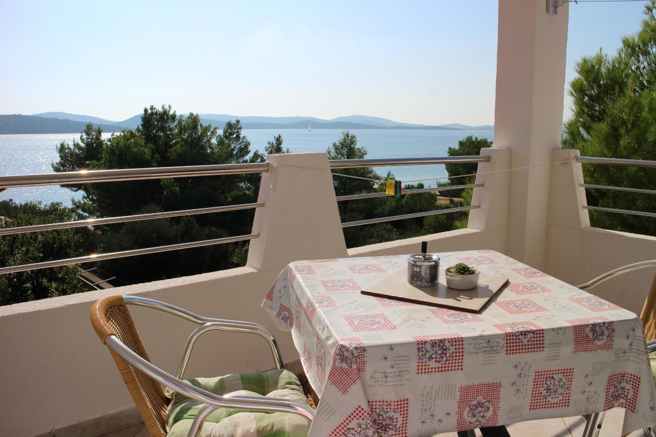 Studio Apartment with Sea View photo 3