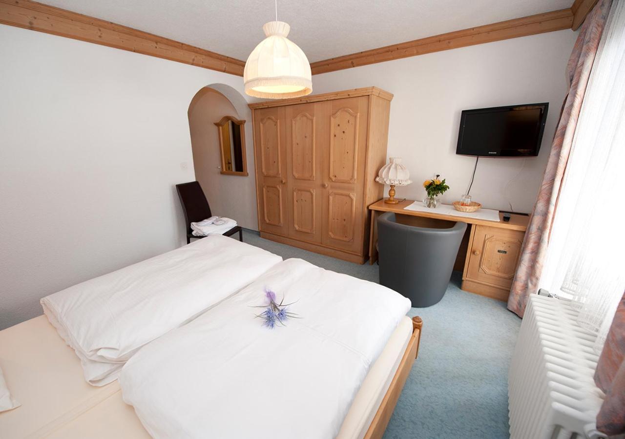 Double Room - Photo 2