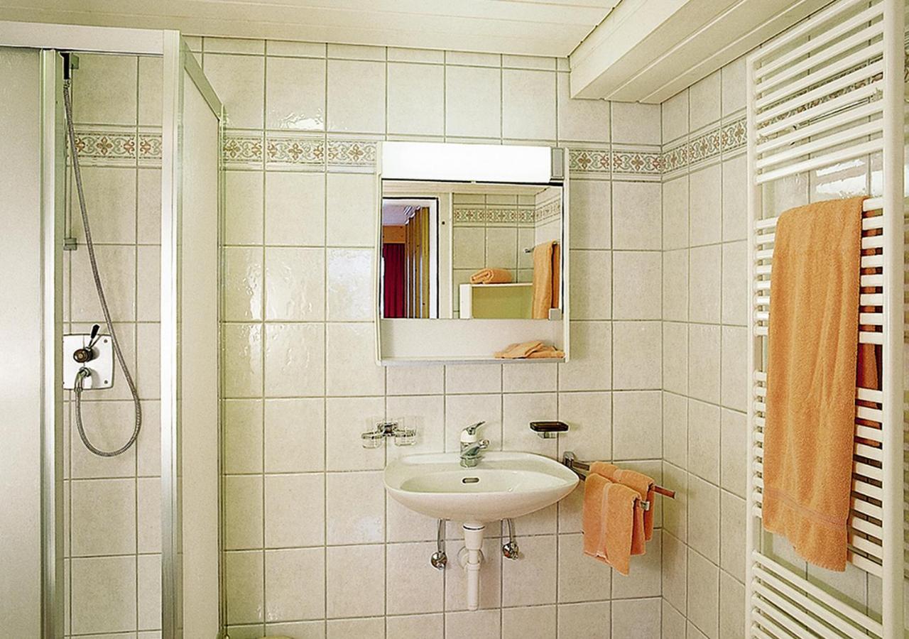 Small Double Room - Photo 2