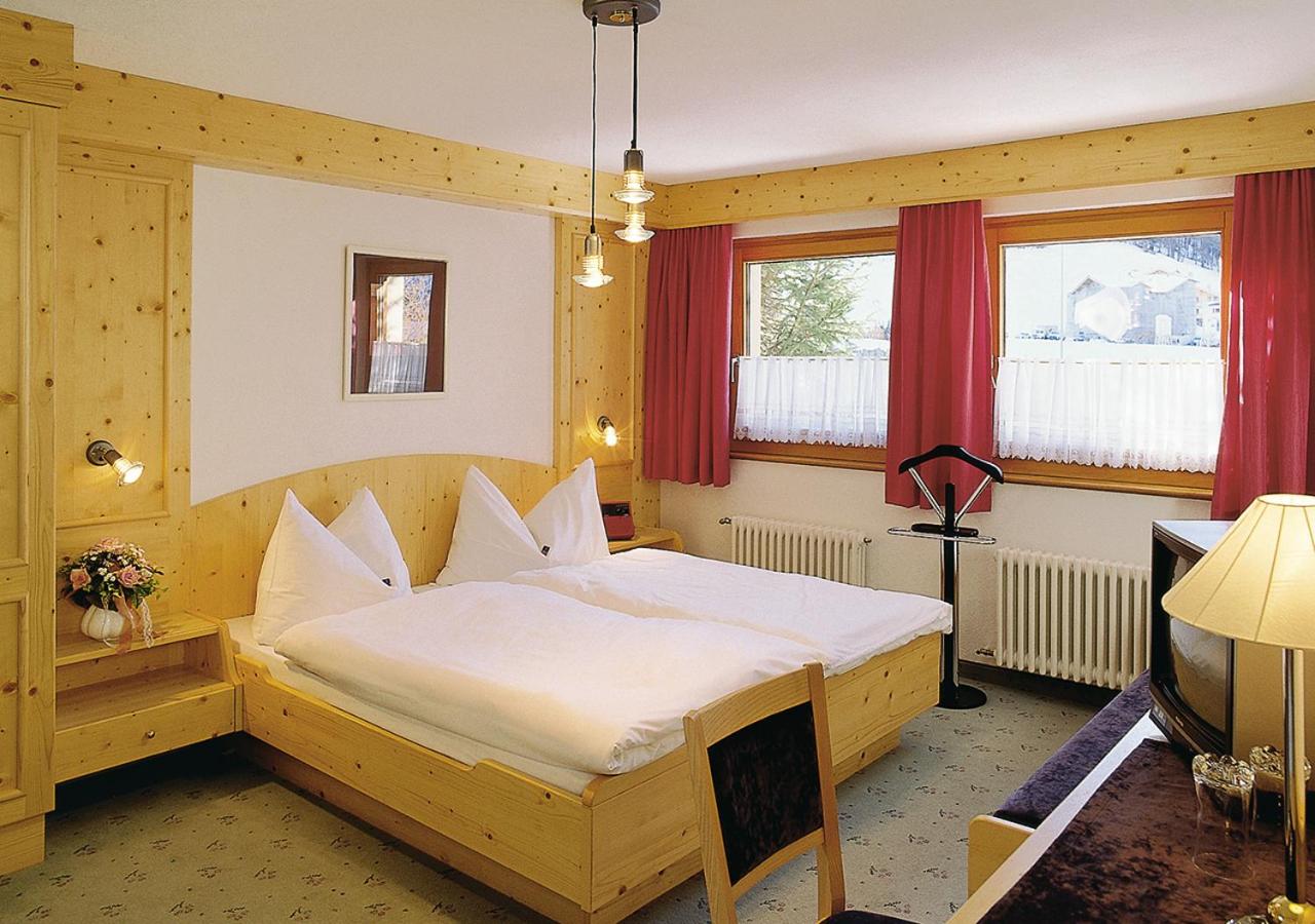 Small Double Room - Photo 1