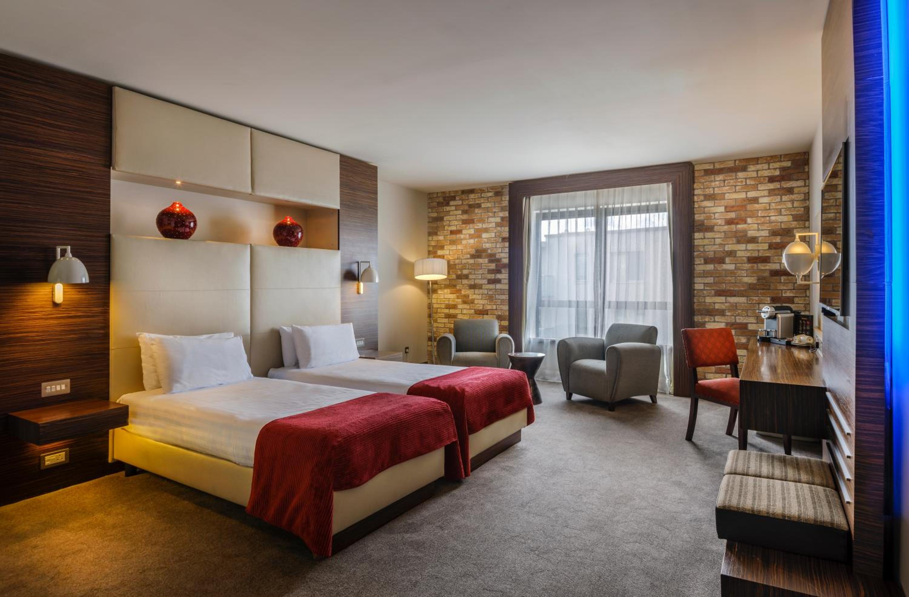 Superior Twin Room - Photo 1