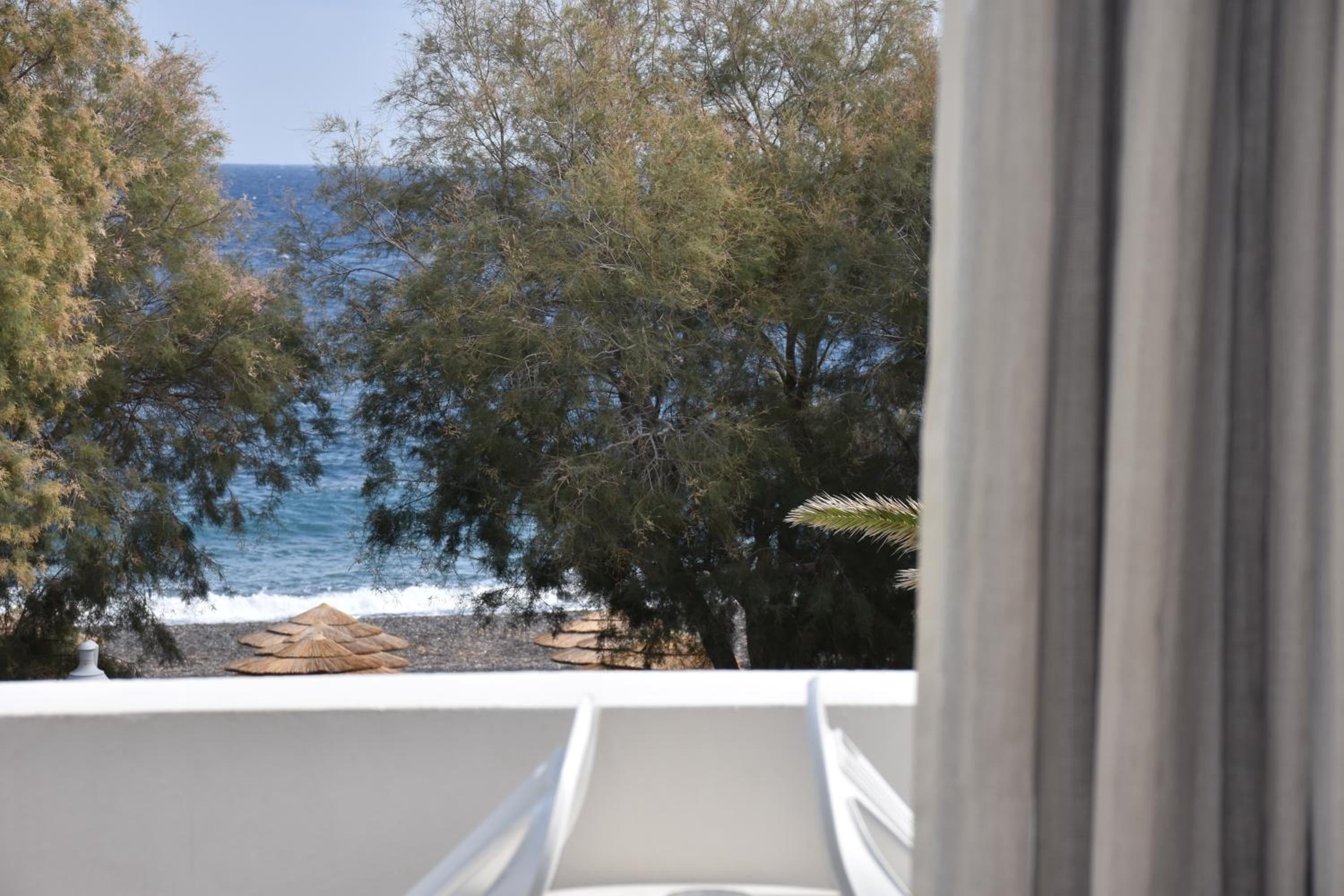 Double or Twin Room with Sea View photo 1
