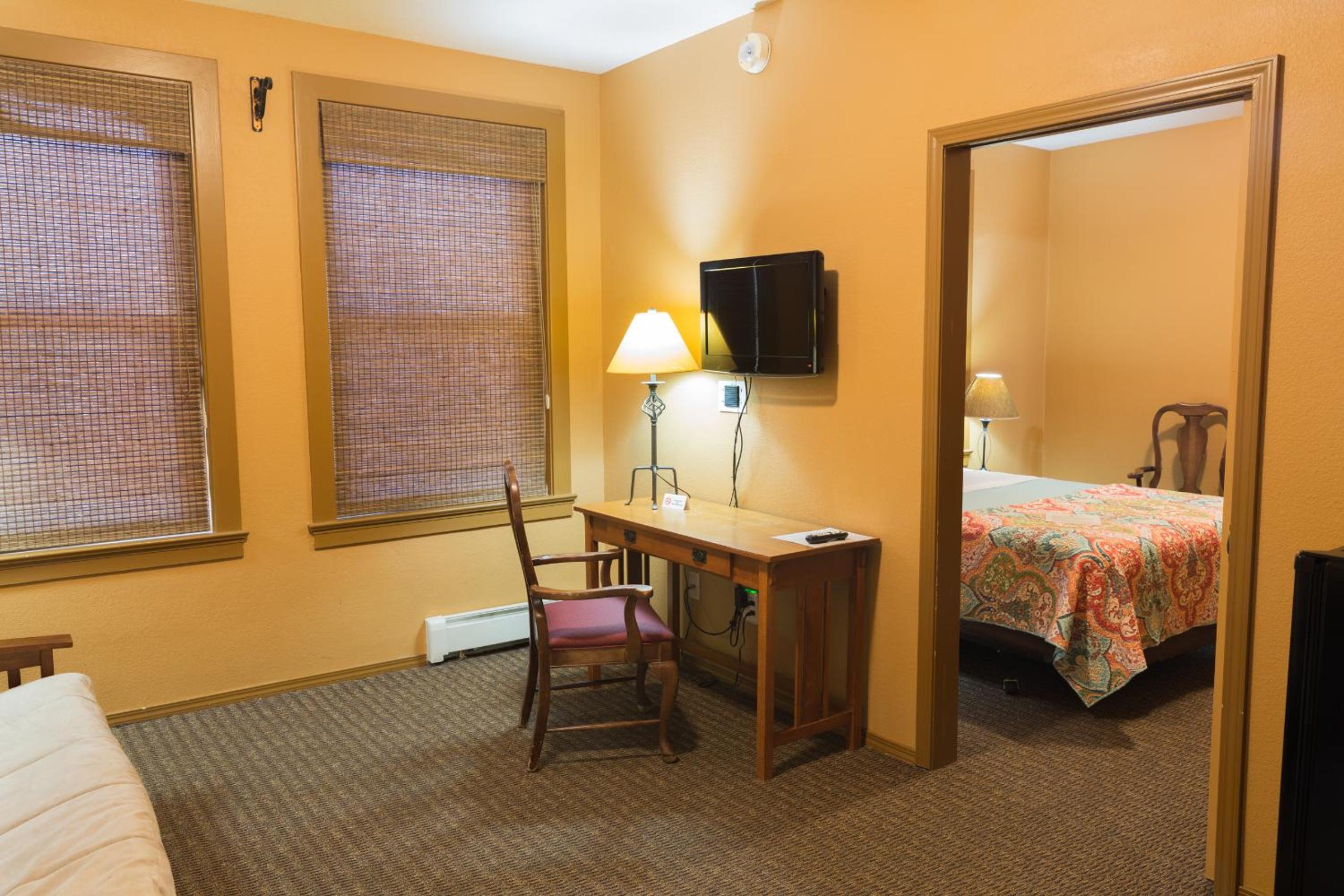 Suite with River View